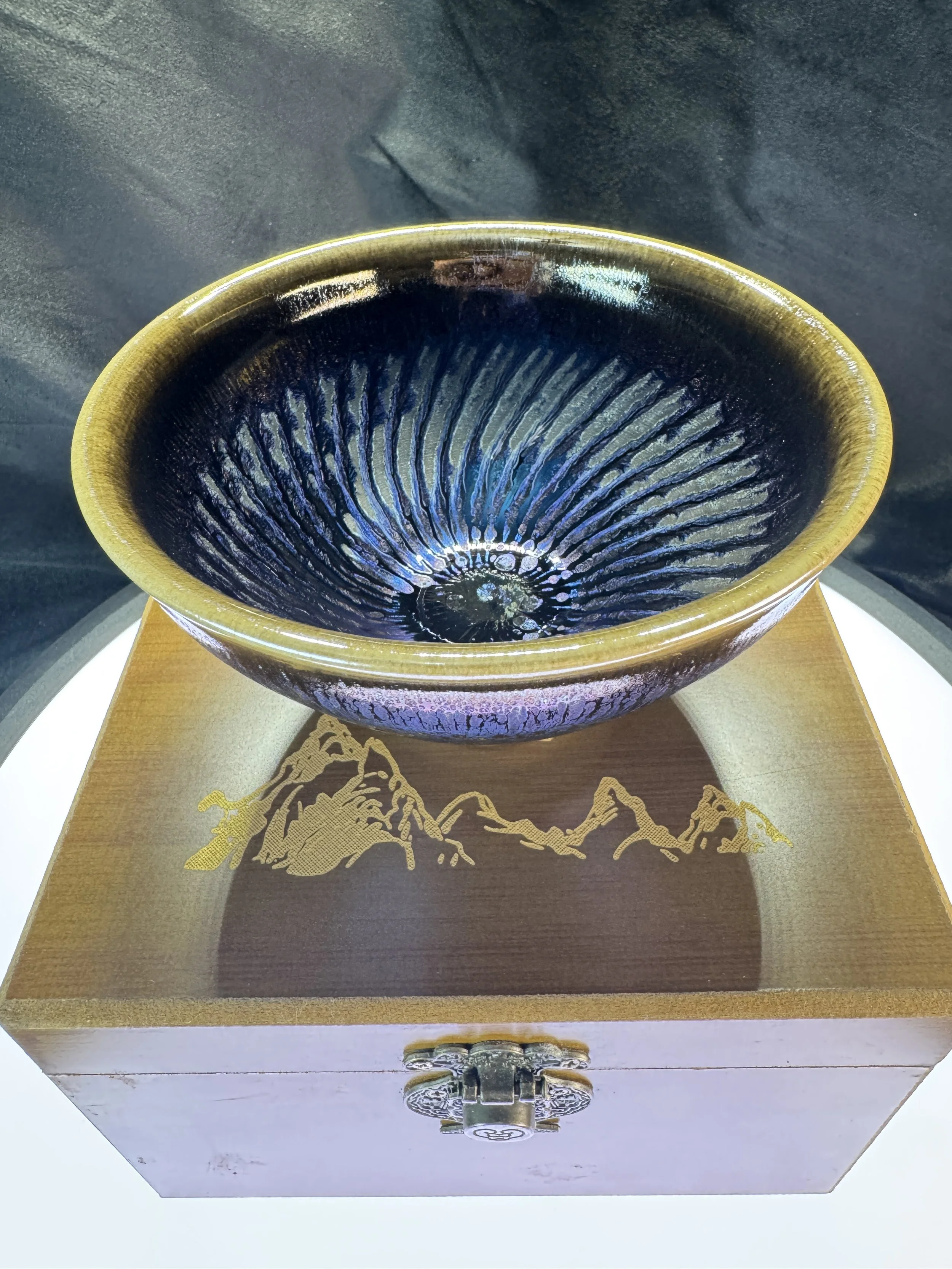 Jian Zhan Blue Jumping Knife Oil-Drop Glaze Bowl