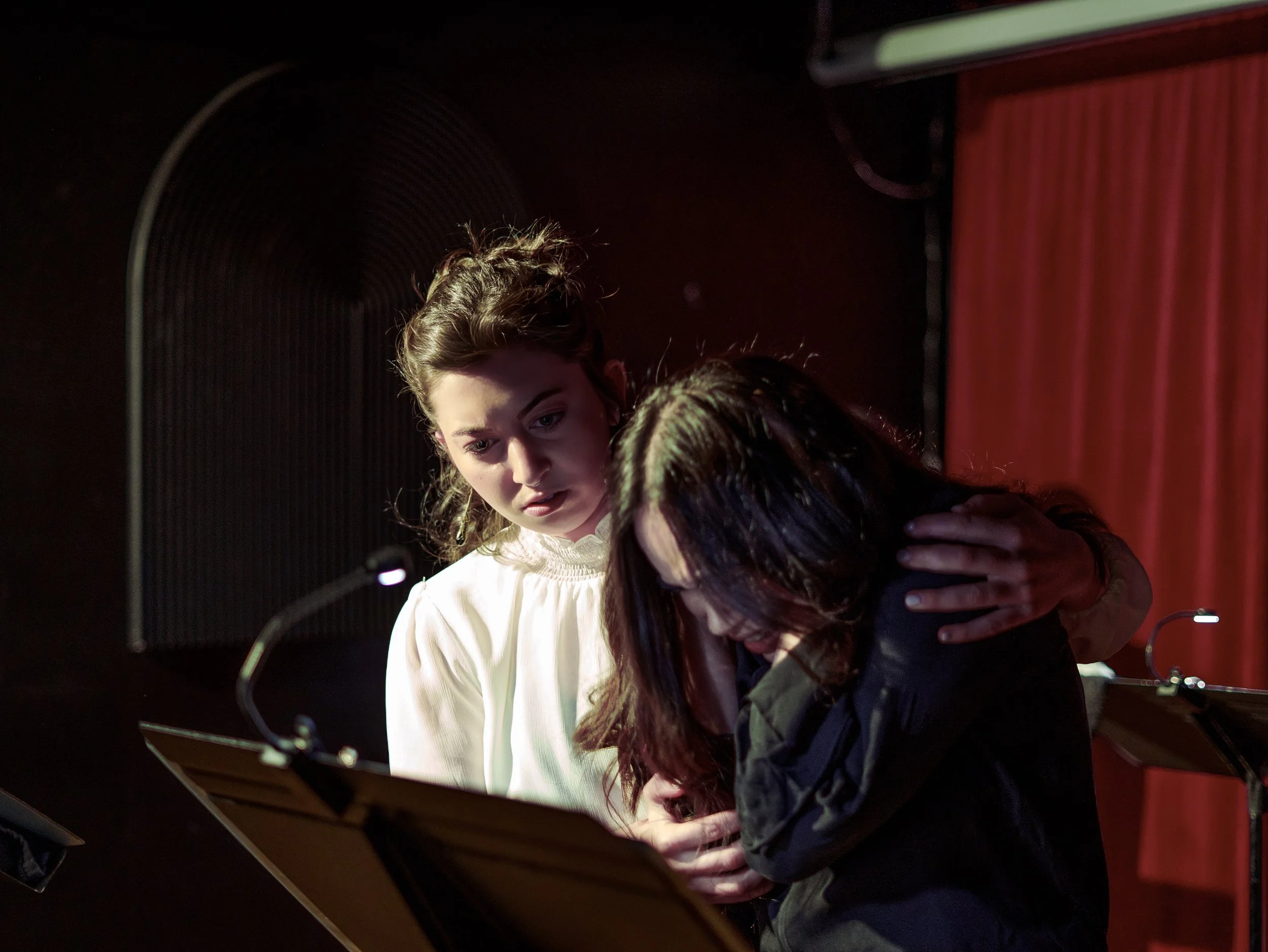 Sabrina Caruso (left) as Laura and Asha Bagal Kelly (right) as Carmilla