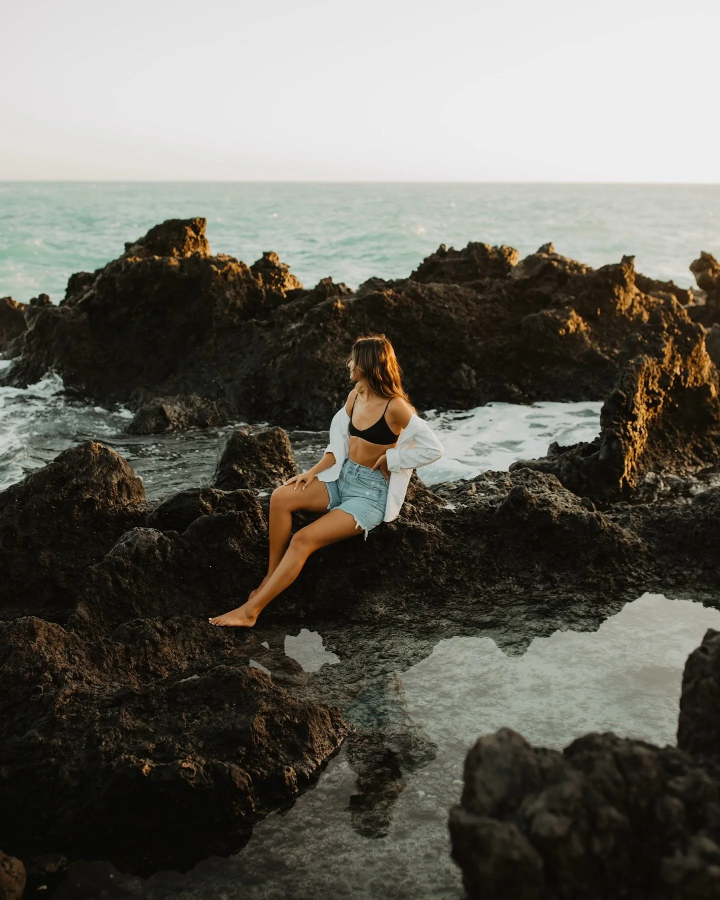 When I was in Hawaii last year, I got to shoot with @hally.photo (she&rsquo;s the absolute best!)! I&rsquo;m so grateful the timing lined up to shoot and get creative together&mdash; it&rsquo;s my favorite thing to shoot in new places and see things 