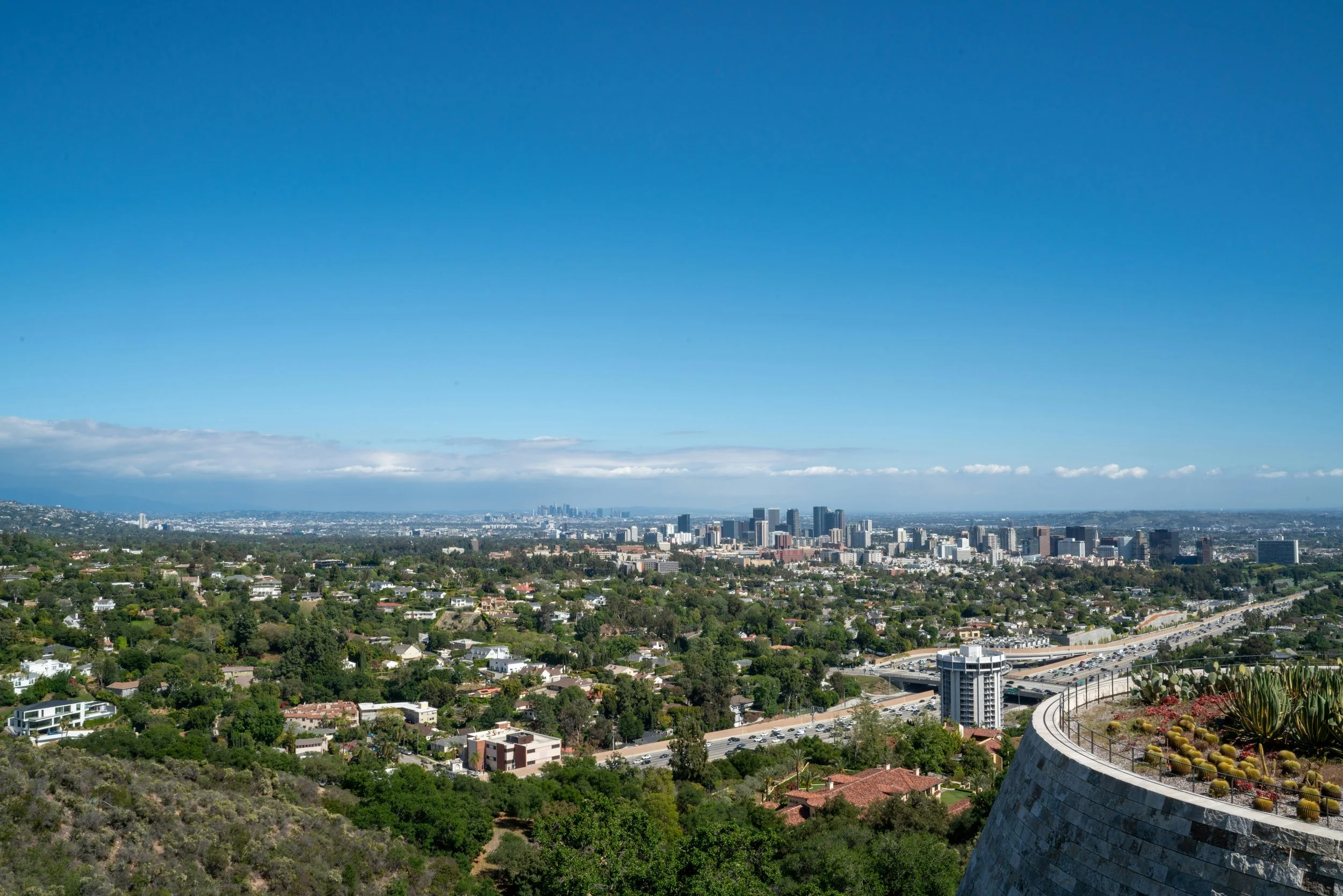 Living in Brentwood, Los Angeles: A Complete Neighborhood Guide