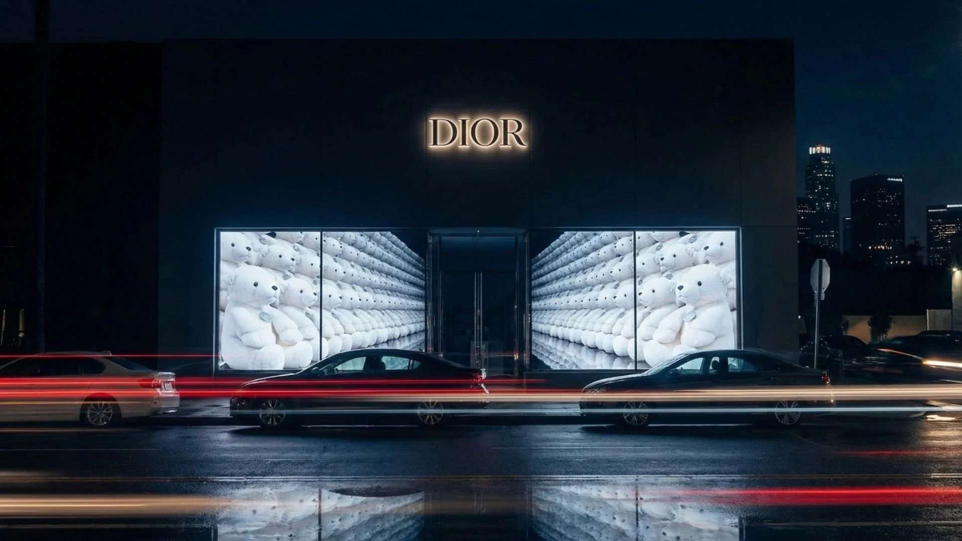 The Screen That Turns a Great House Into an Unforgettable One