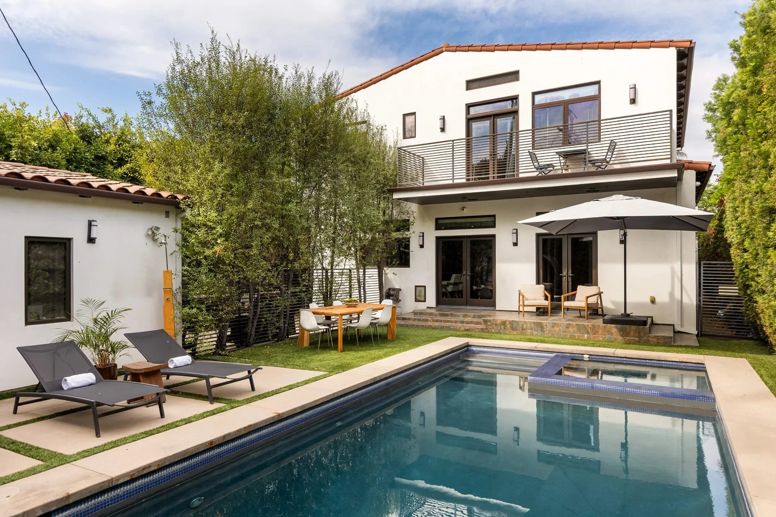 $3,248,000 | 414 N La Jolla Ave