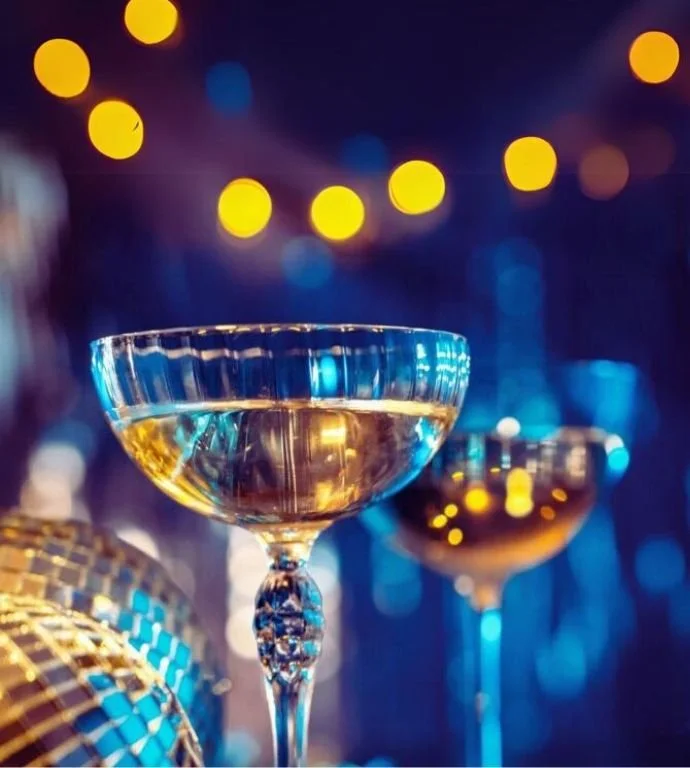 INMAN  |  Will flashy gifts and open houses end once commissions decouple?
