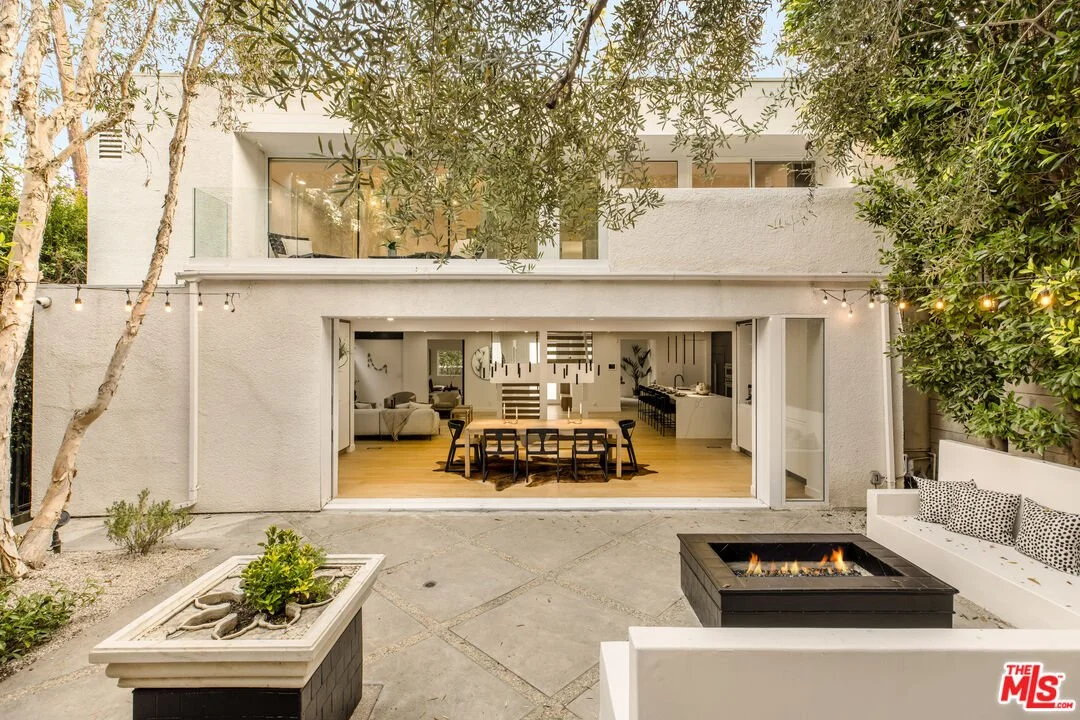 366 N Kenter Ave | $3,687,000