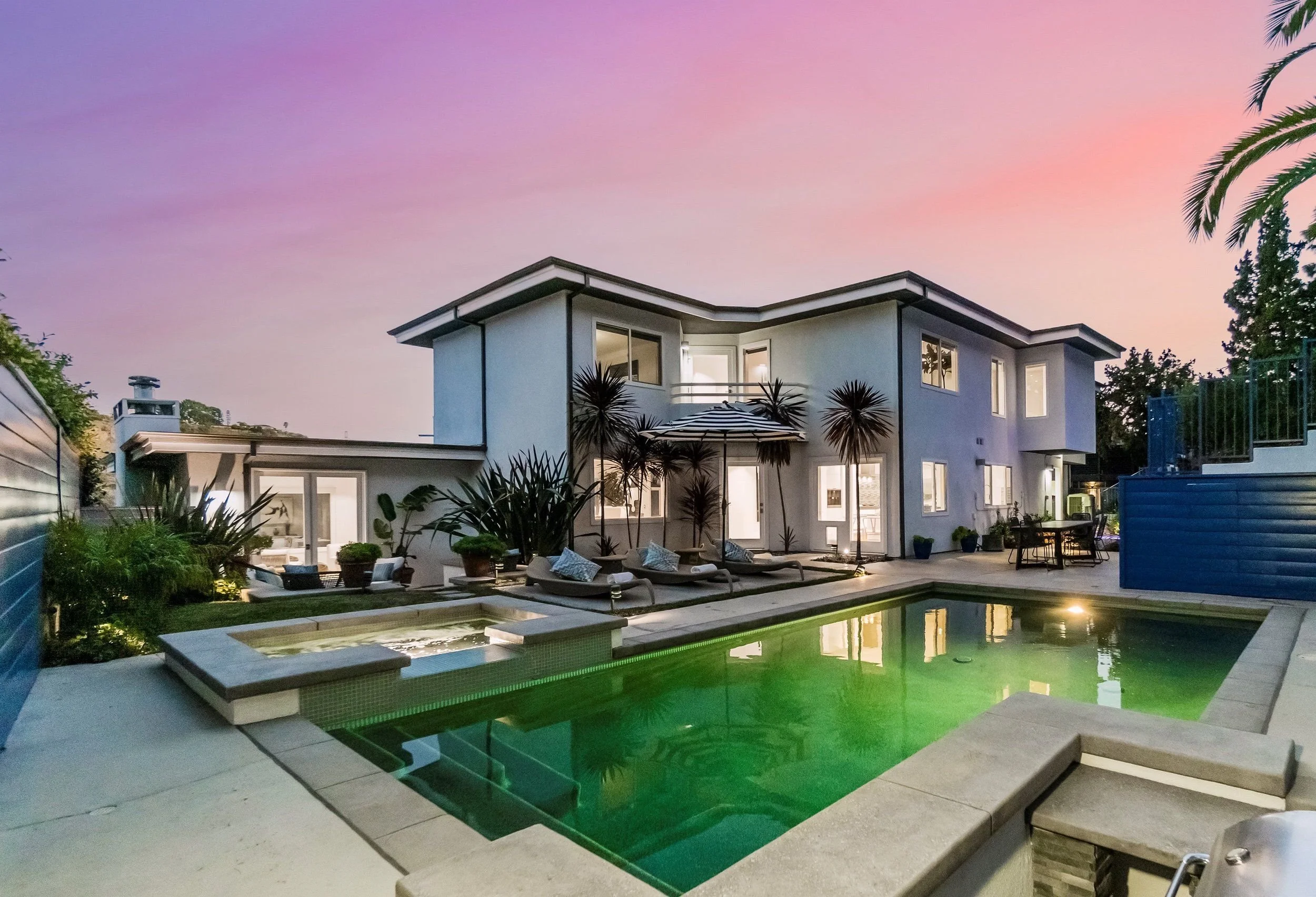 $3,195,000 | 2401 Jupiter Dr