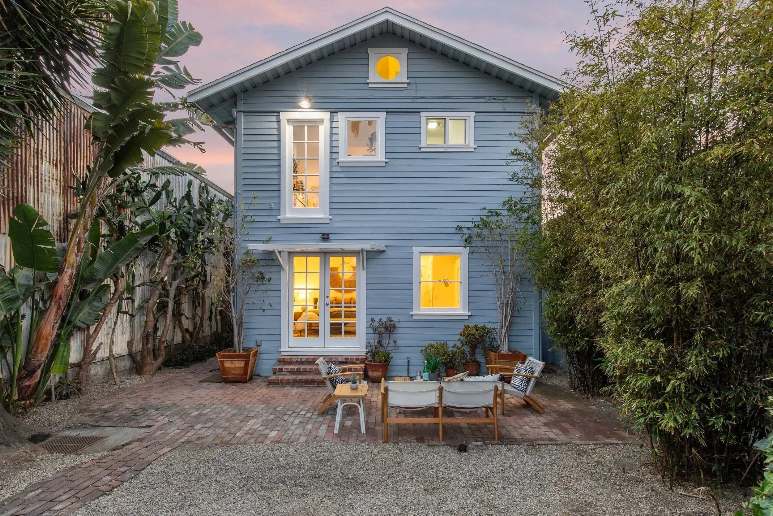 $7,00,000 | 216 Westminster Ave