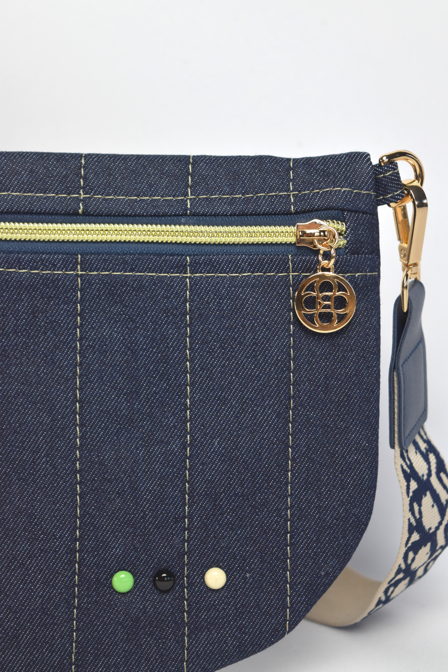 Bum Bag 1 Detail.png (Copy)