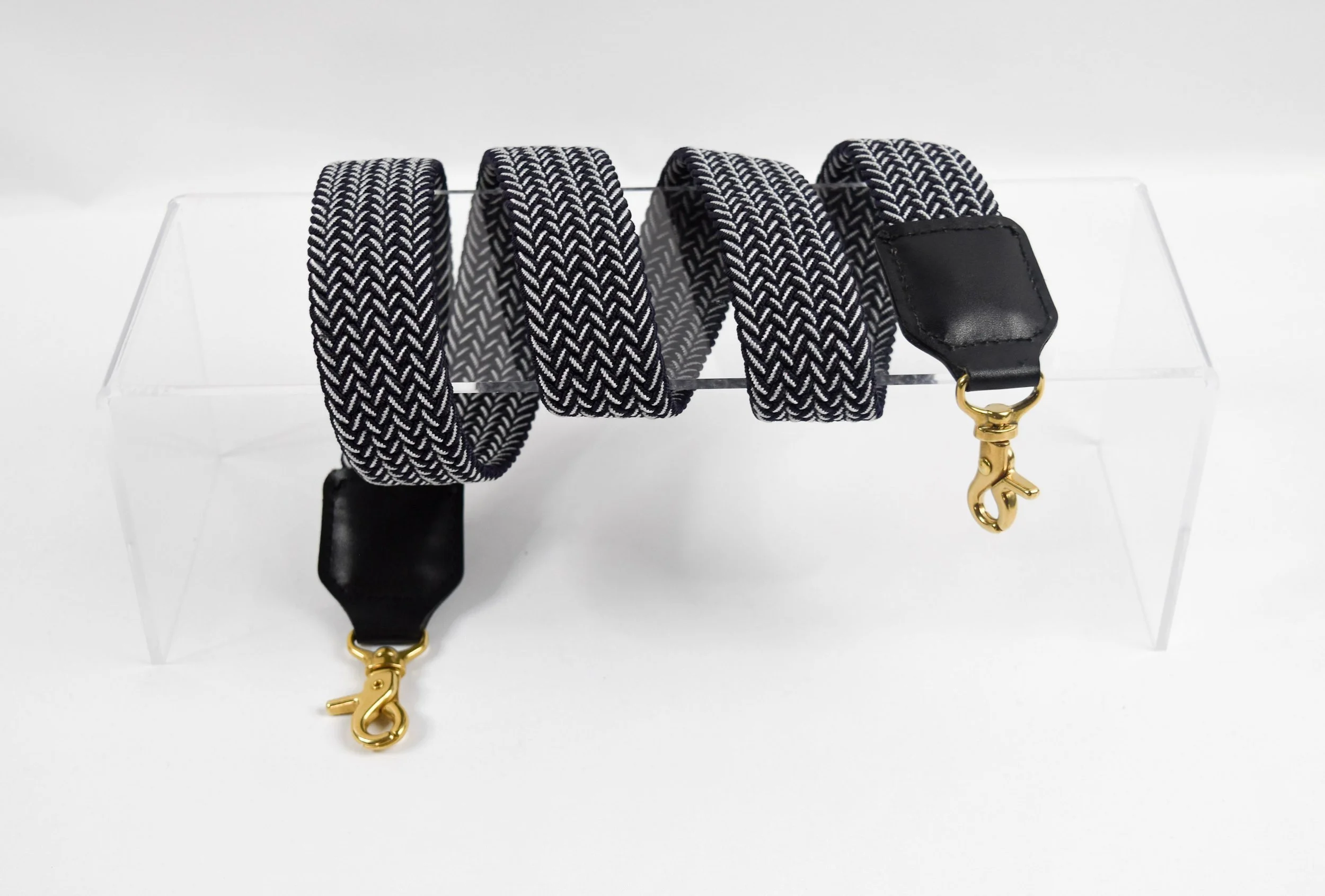B & W Strap 2.jpg