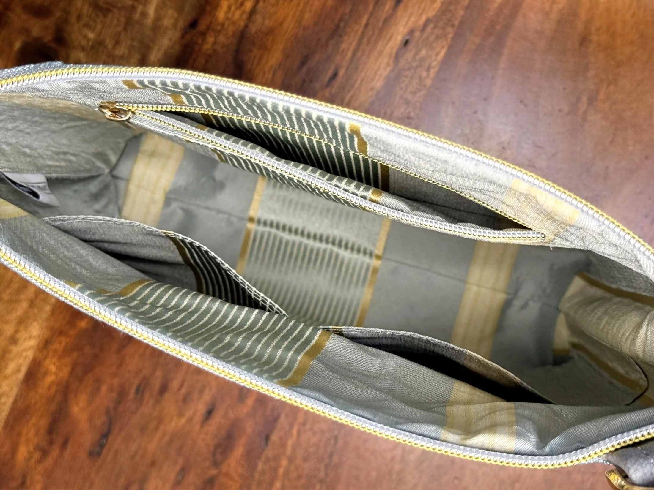 Mint RW Tote Gold Interior.JPG (Copy)