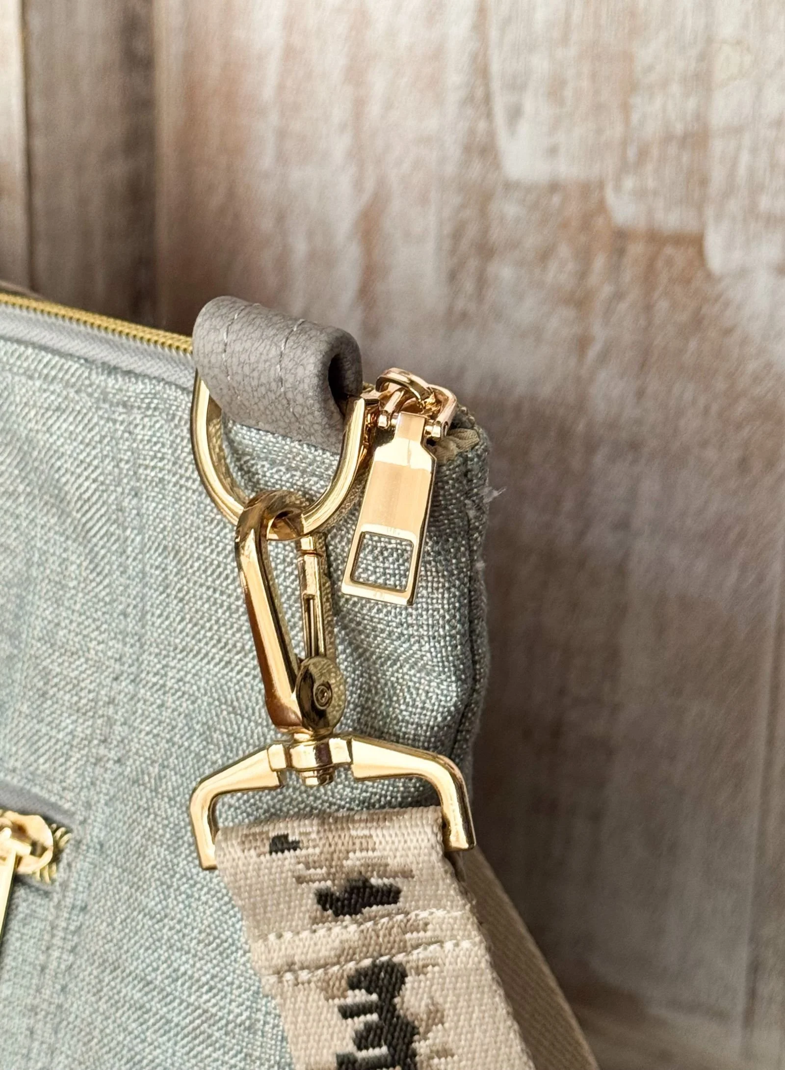 Mint RW Tote Gold Detail.jpg (Copy)