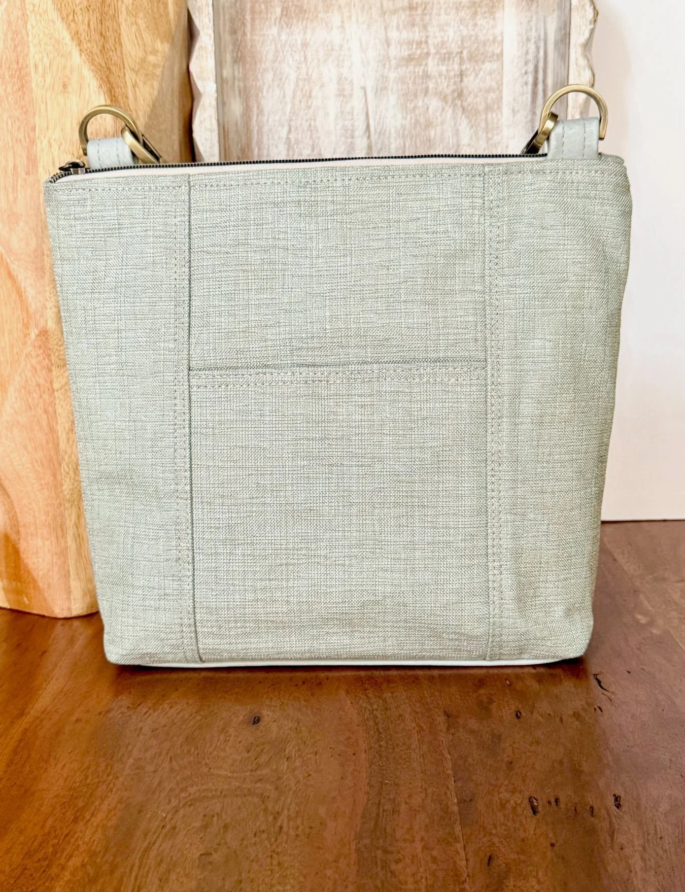 Mint RW Tote Back.jpg