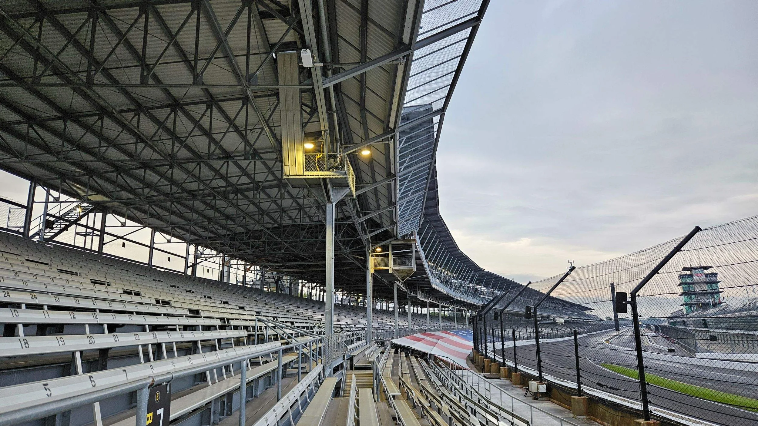 Indianapolis Motor Speedway - Verizon 5G