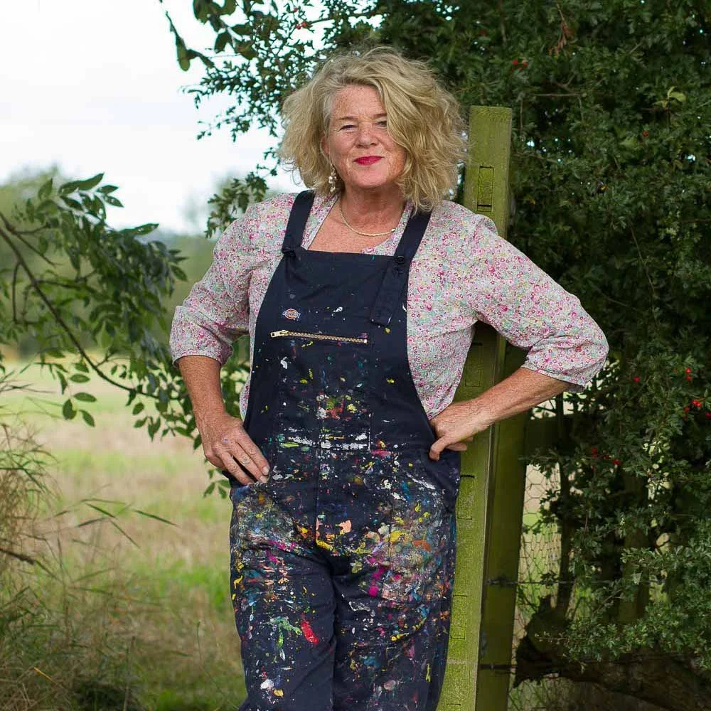 Artist Lesley Seeger - painting en plein air