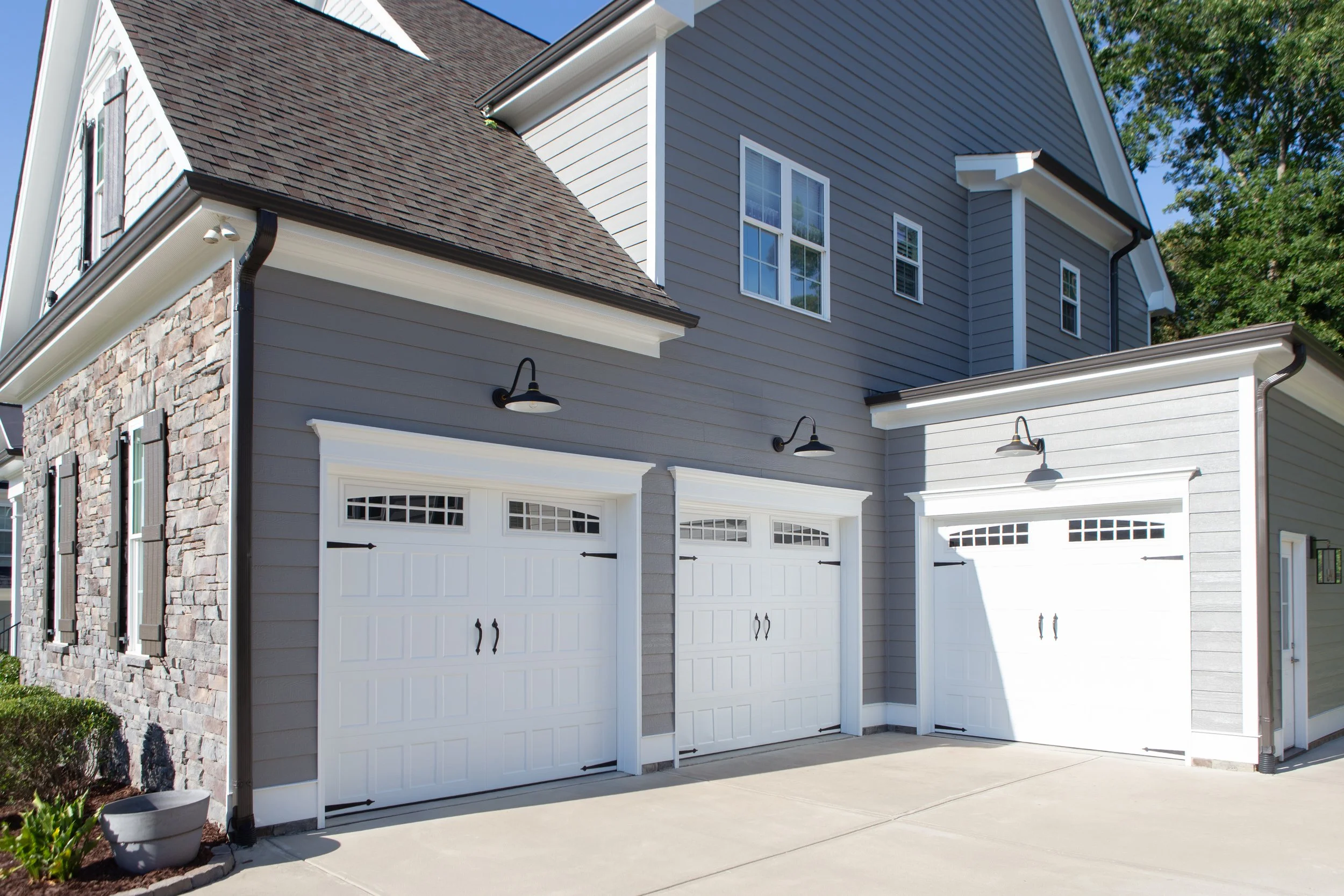 2149 Vecchio Ln
Apex, NC 27502