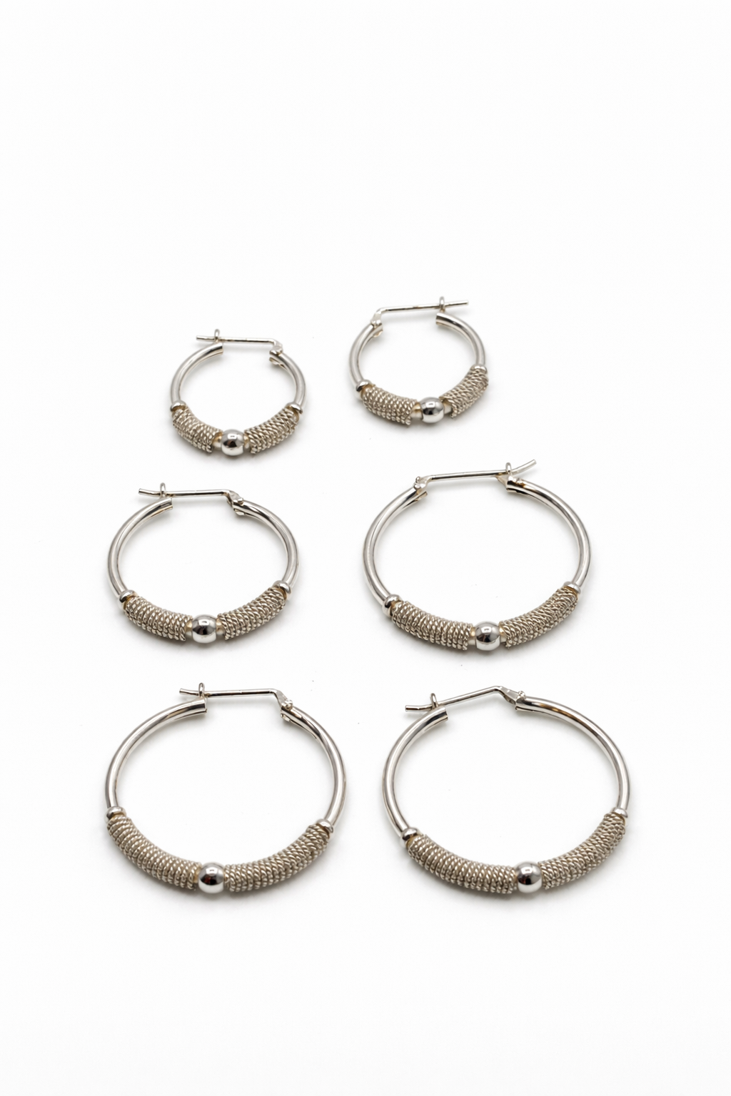 Almaya Essence Hoops