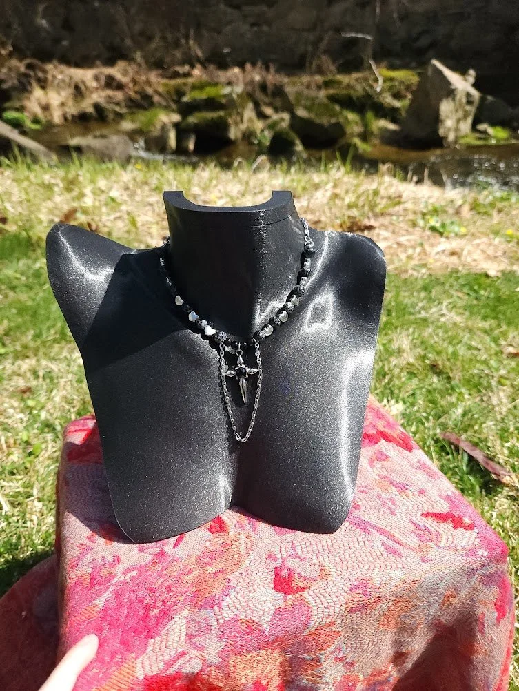GOTHIC STRAND
