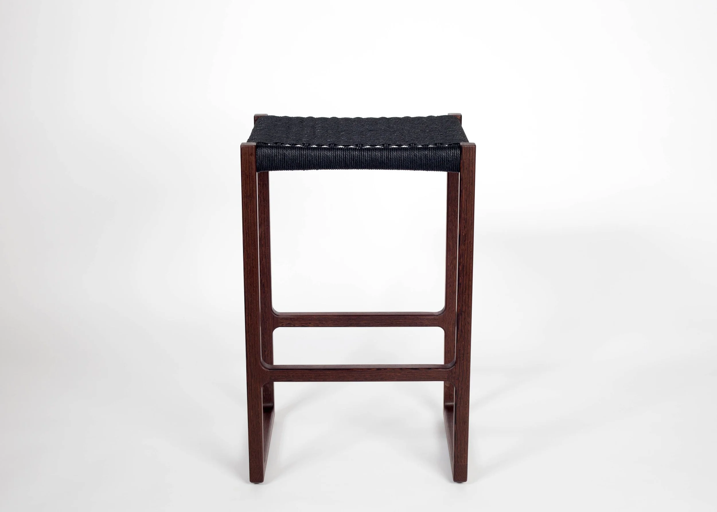 wenge_stool_01_web.jpg