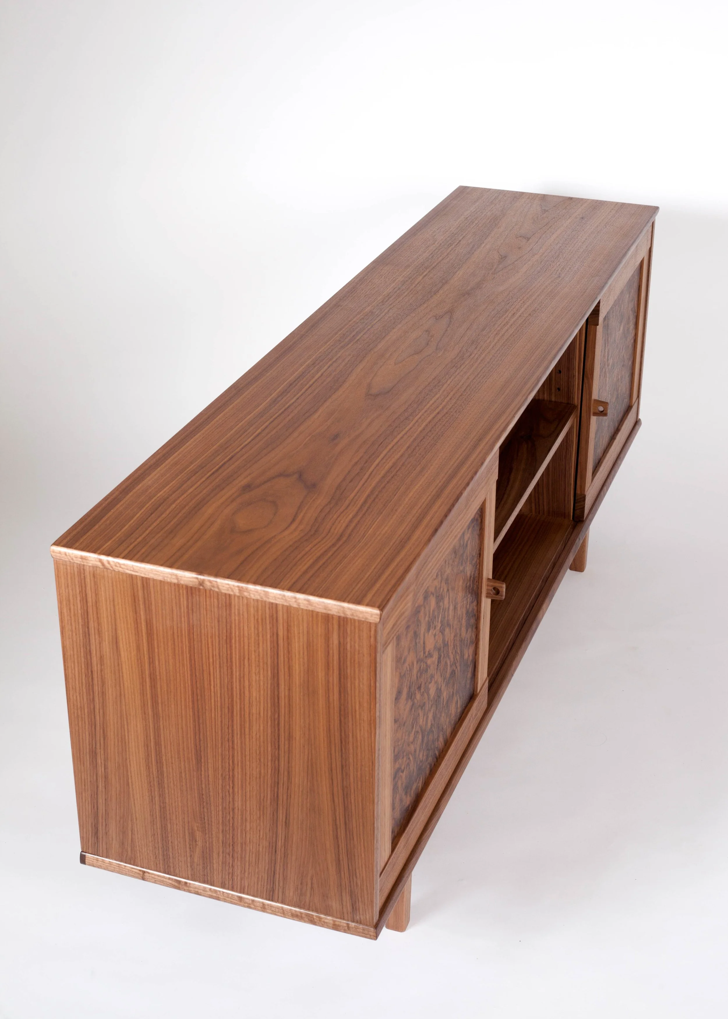 credenza07_web.jpg