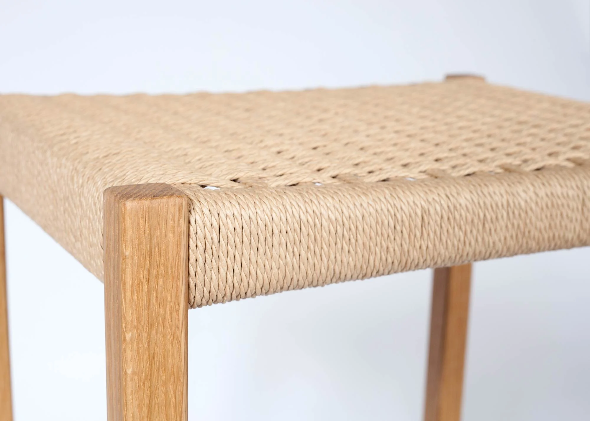 white_oak_stool_04_web.jpg