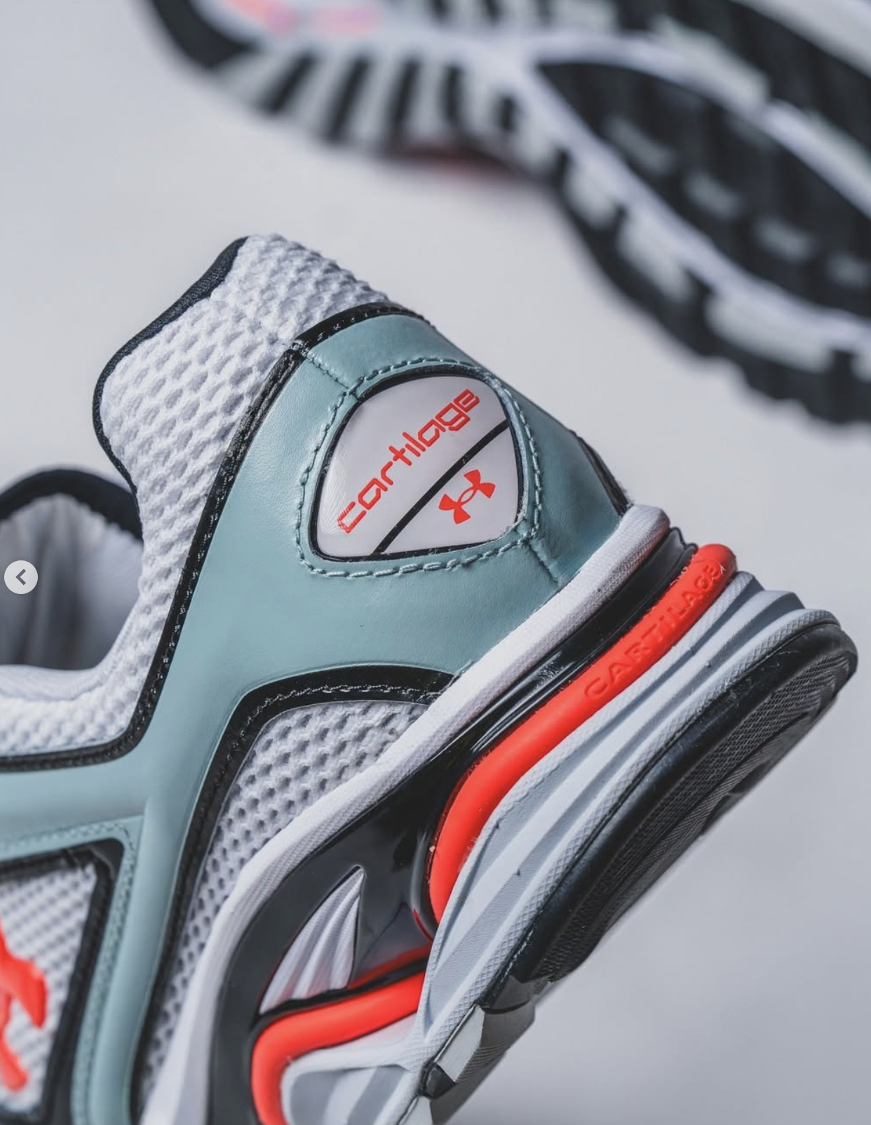 08_Under_Armour_Apparition_heel.png