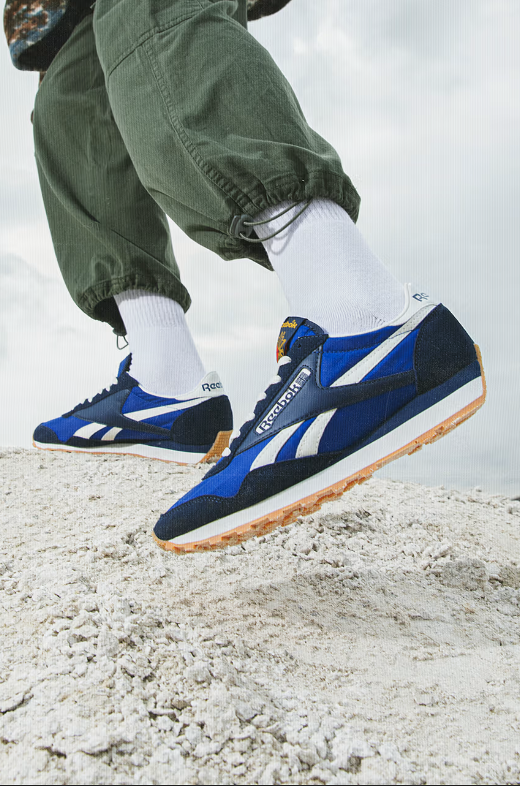 01_Reebok_Classic_Aztec II_Detail.png