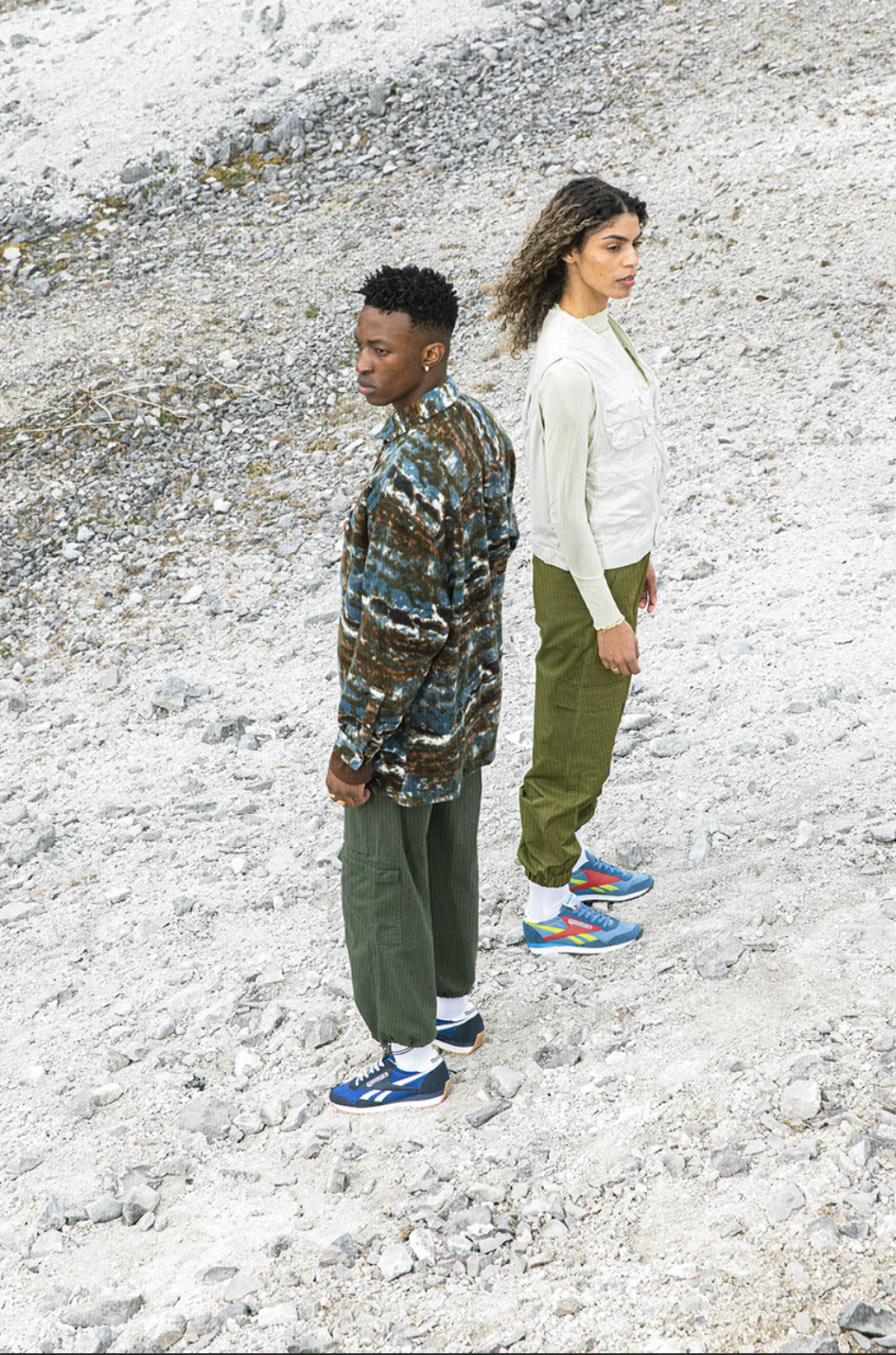 03_Reebok_Classic_Aztec II_outdoor.png