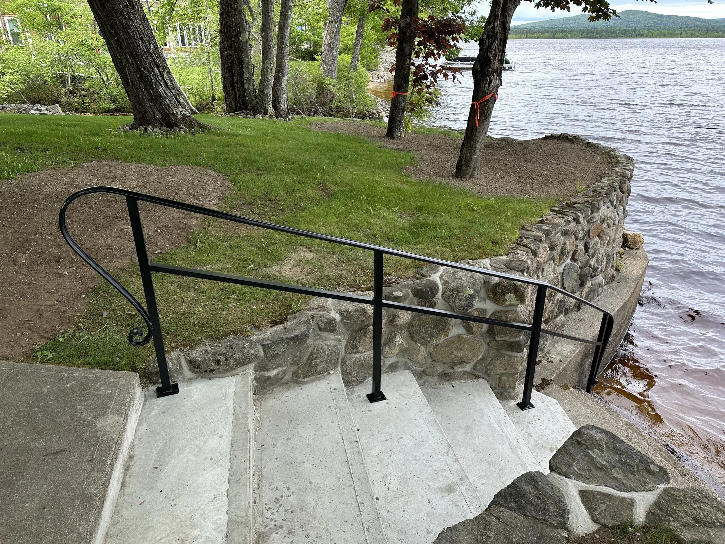 Why Custom Steel Railings Are Worth the Investment
