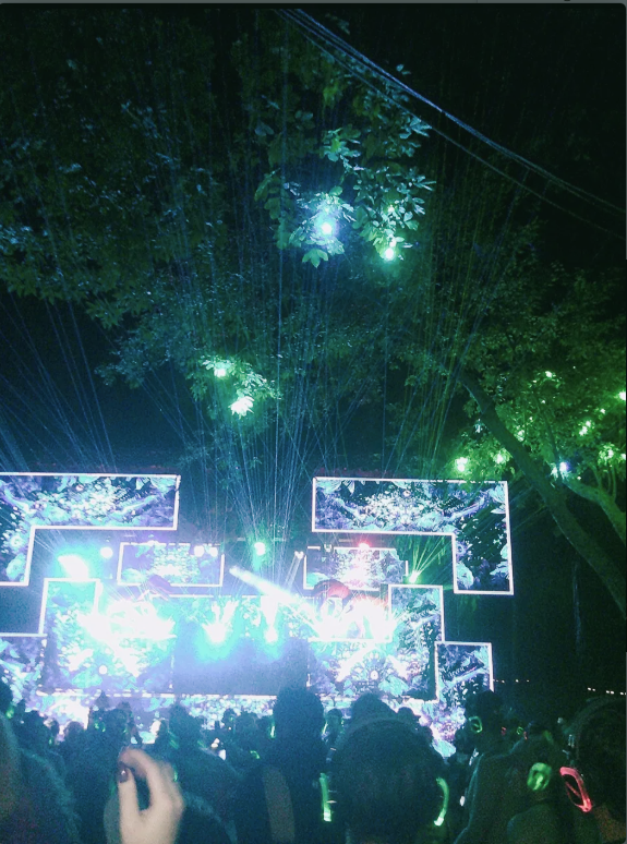 LL_the grove.PNG