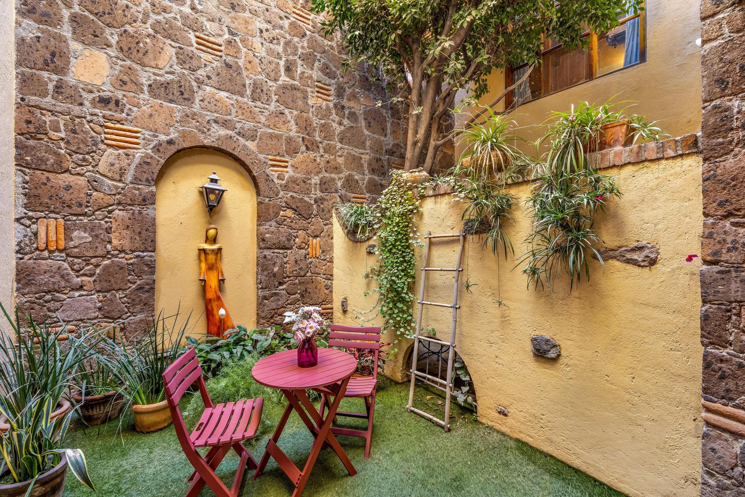 Tracy Moss Real Estate Luxury Homes San Miguel de allende casa mary 14.jpg