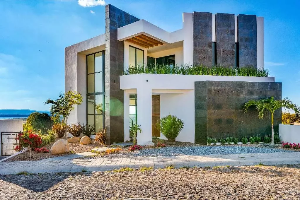 Casa De La Vista Tracy Moss Real Estate San miguel de allende Mexico Berkshire hathaway colonial homes .webp