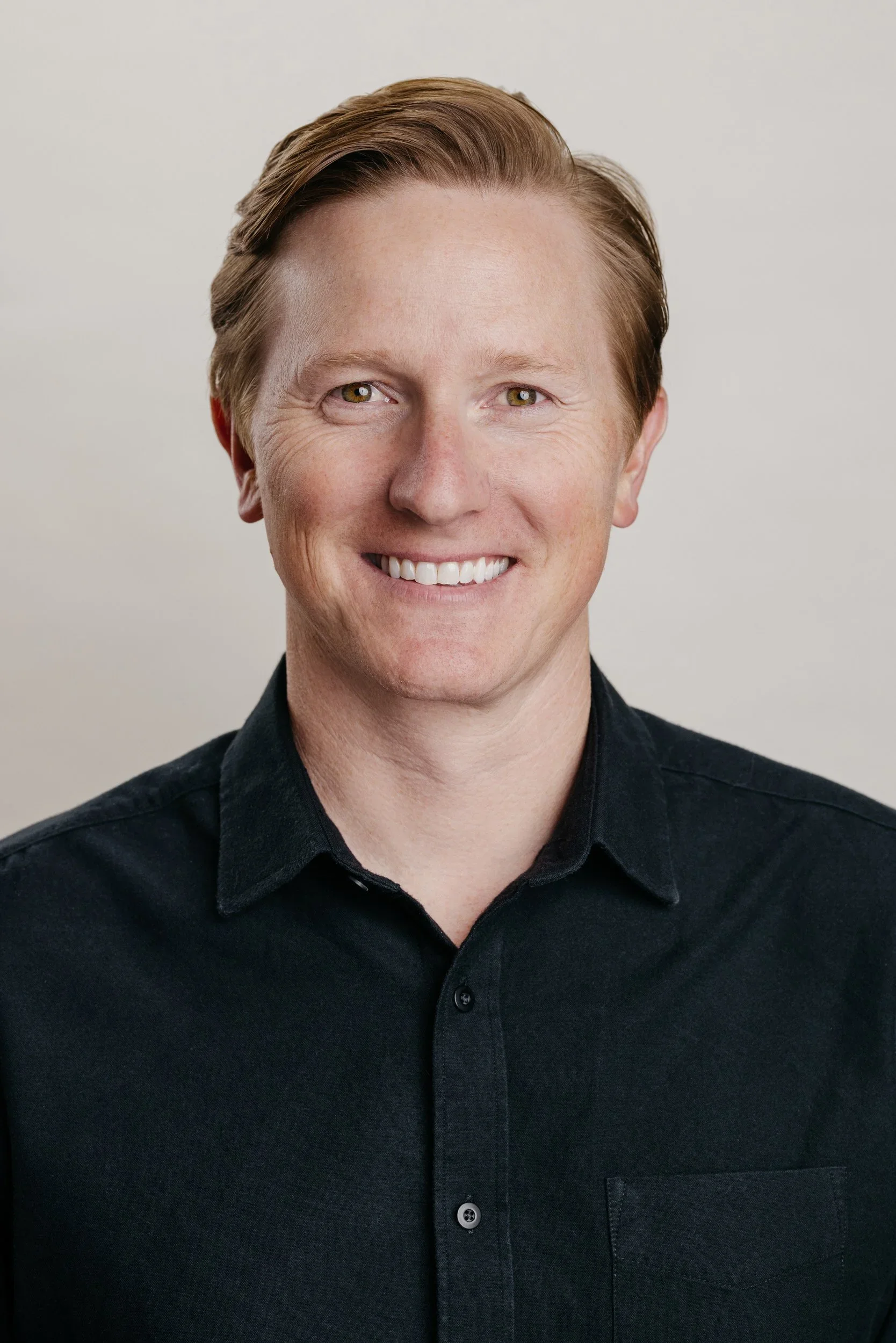 san-francisco-executive-headshots-company-team-09.webp