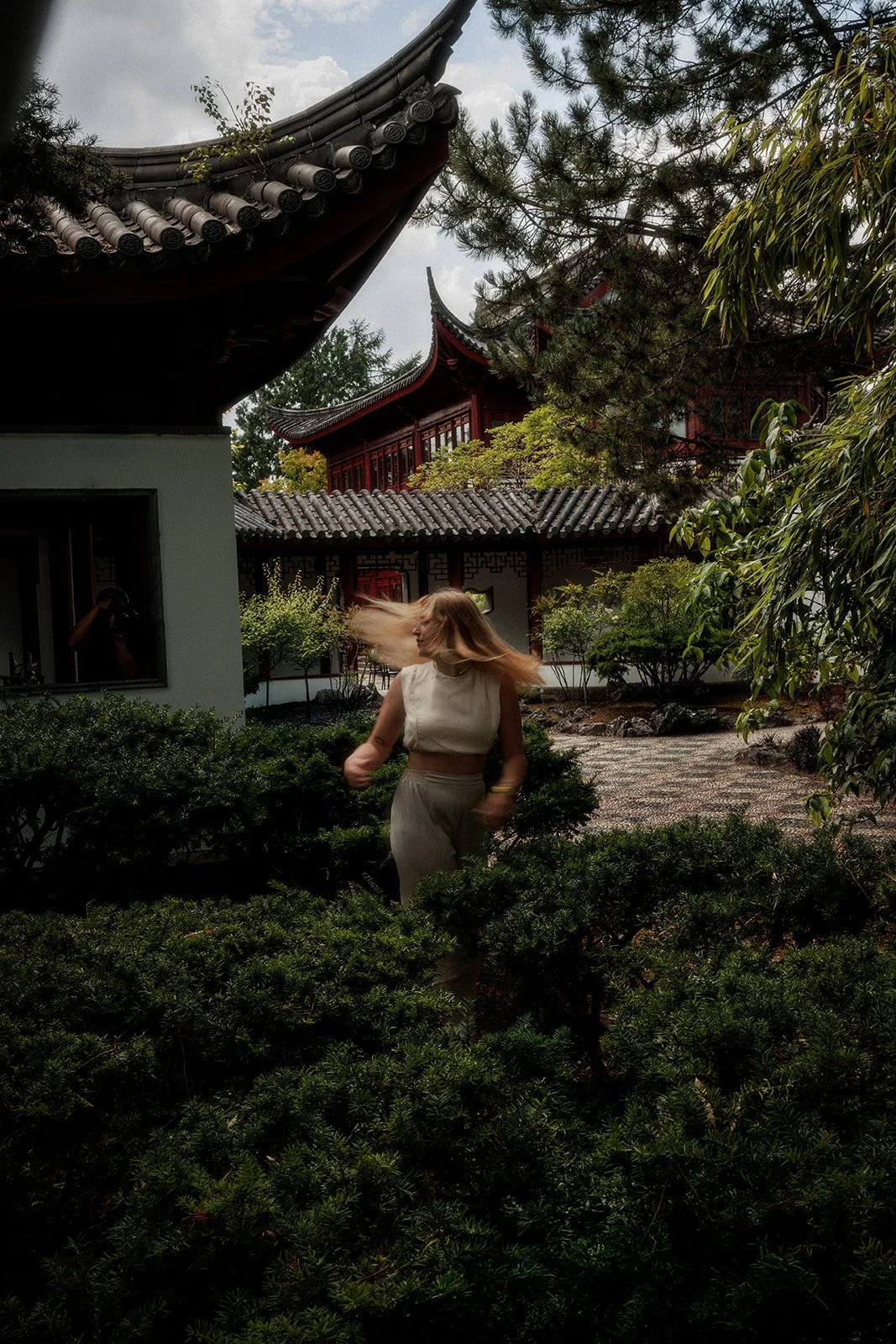 A portrait photograph of a Lady in groningen shot at a garden in the Netherlands by Darius N Fernandes