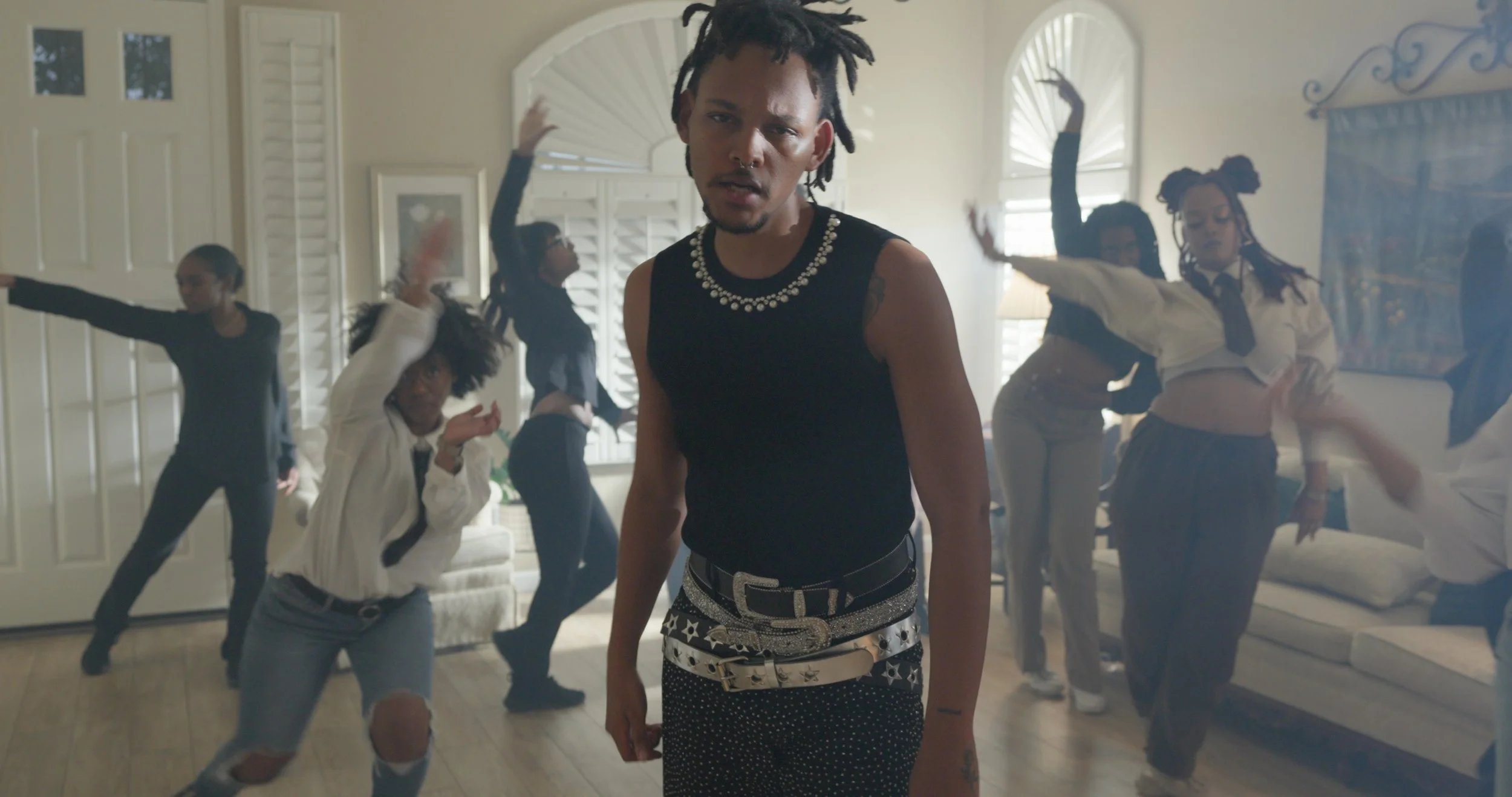 Timeline 1_01_05_40_17.jpg