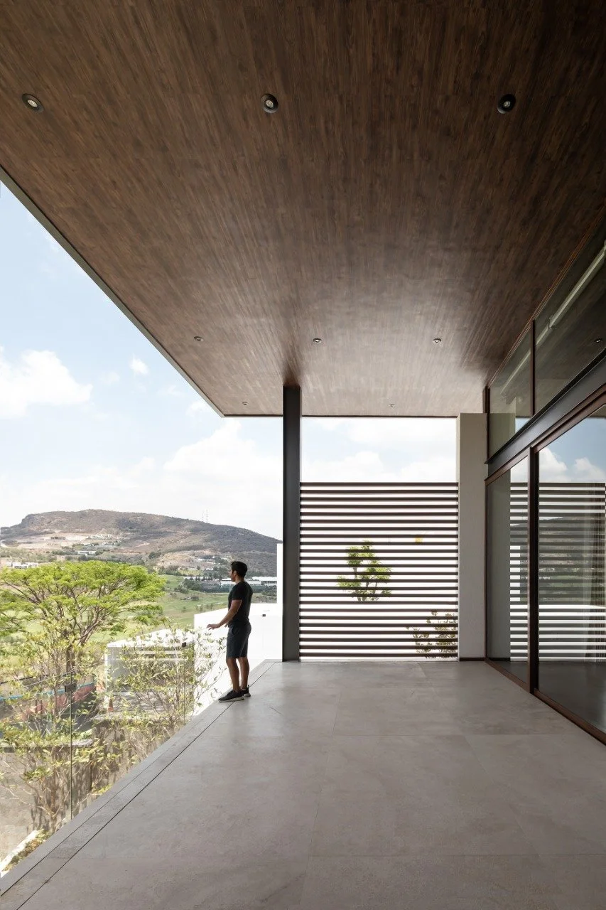 WhatsApp Image 2026-03-11 at 16.40.08 (2).jpeg