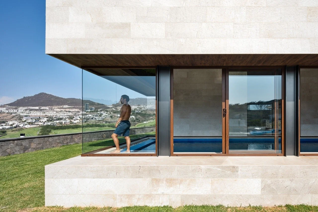 WhatsApp Image 2026-03-11 at 16.40.07 (4).jpeg