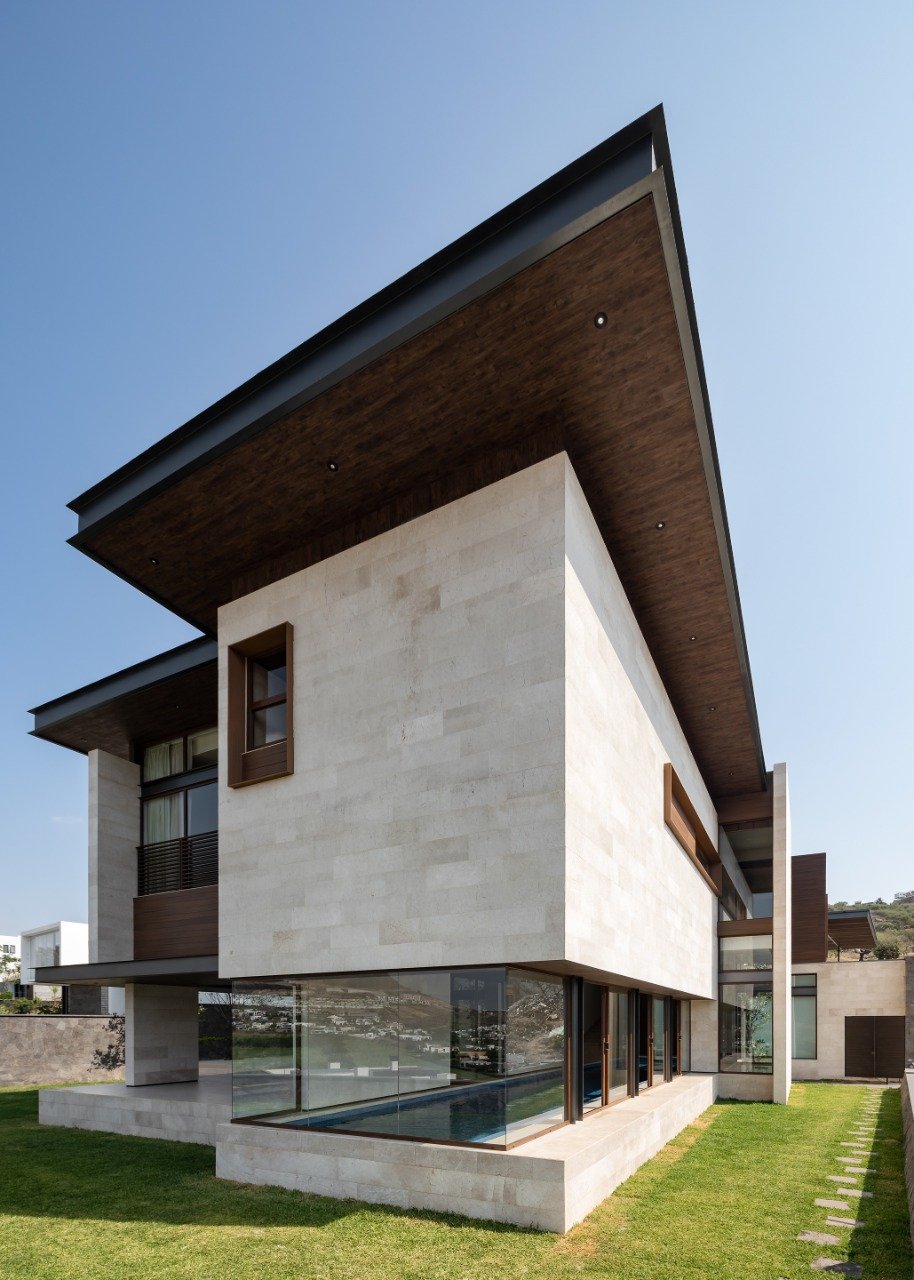 WhatsApp Image 2026-03-11 at 16.40.07 (5).jpeg