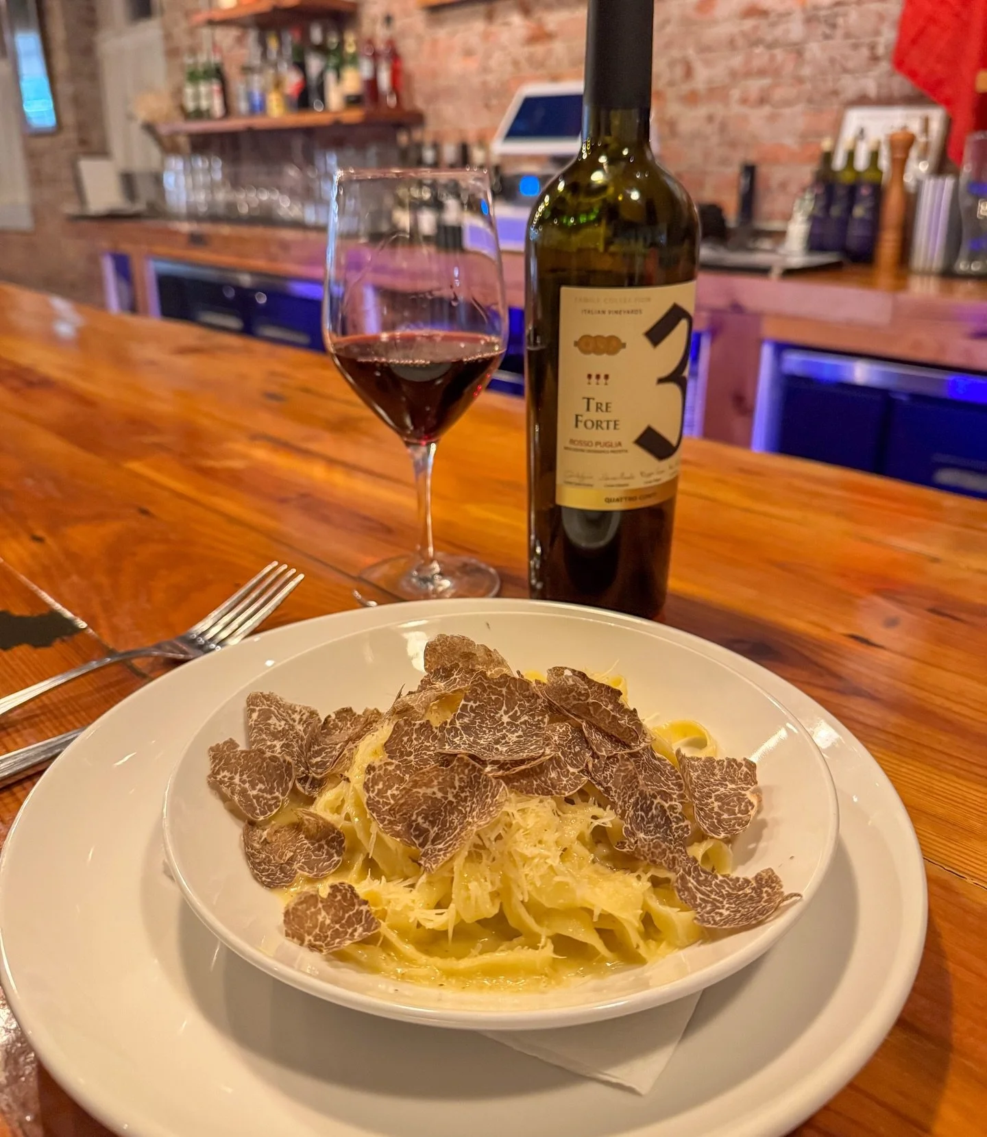 Tagliatelle al tartufo: egg noodles, fresh Italian white spring truffle, butter and parmigiano cheese