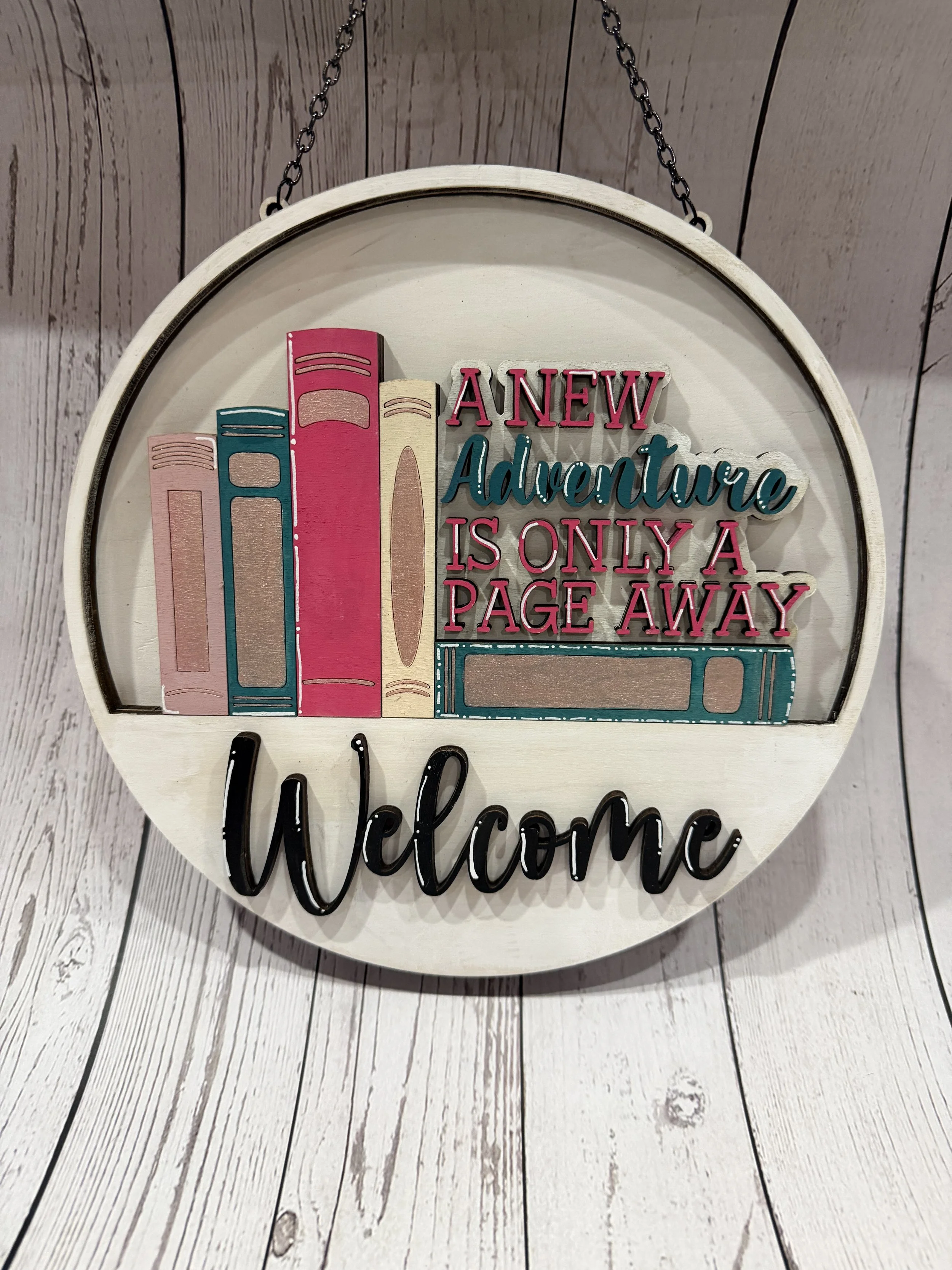 Interchangeable Book-Themed Door Hanger