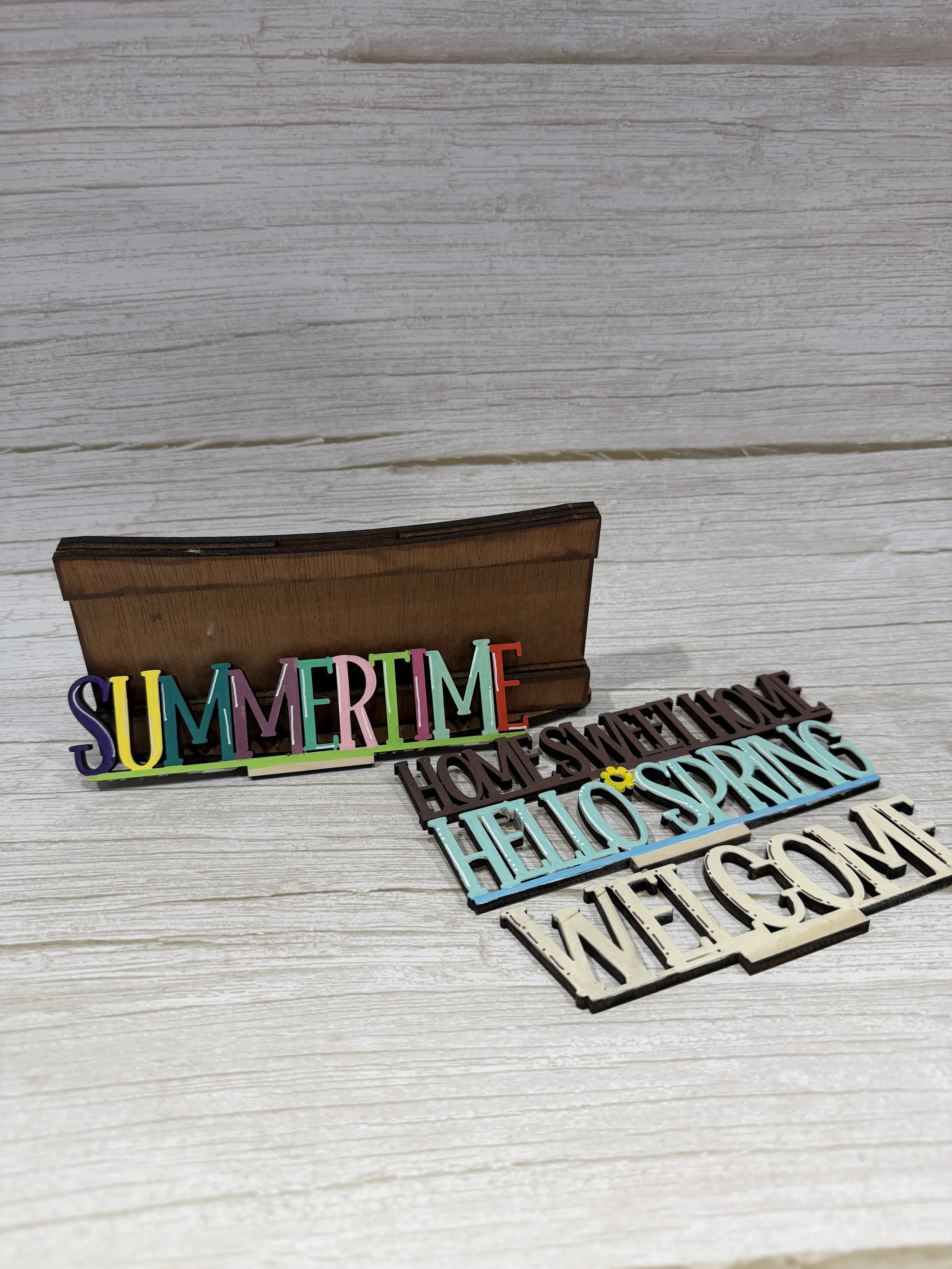 Interchangeable Flower Base With Sentiment