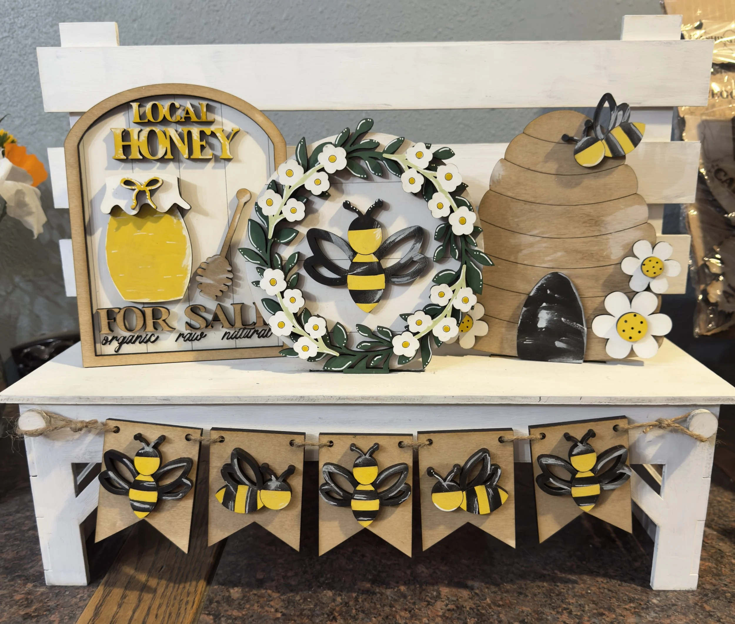Bee-Themed Interchangeable Bench Kit