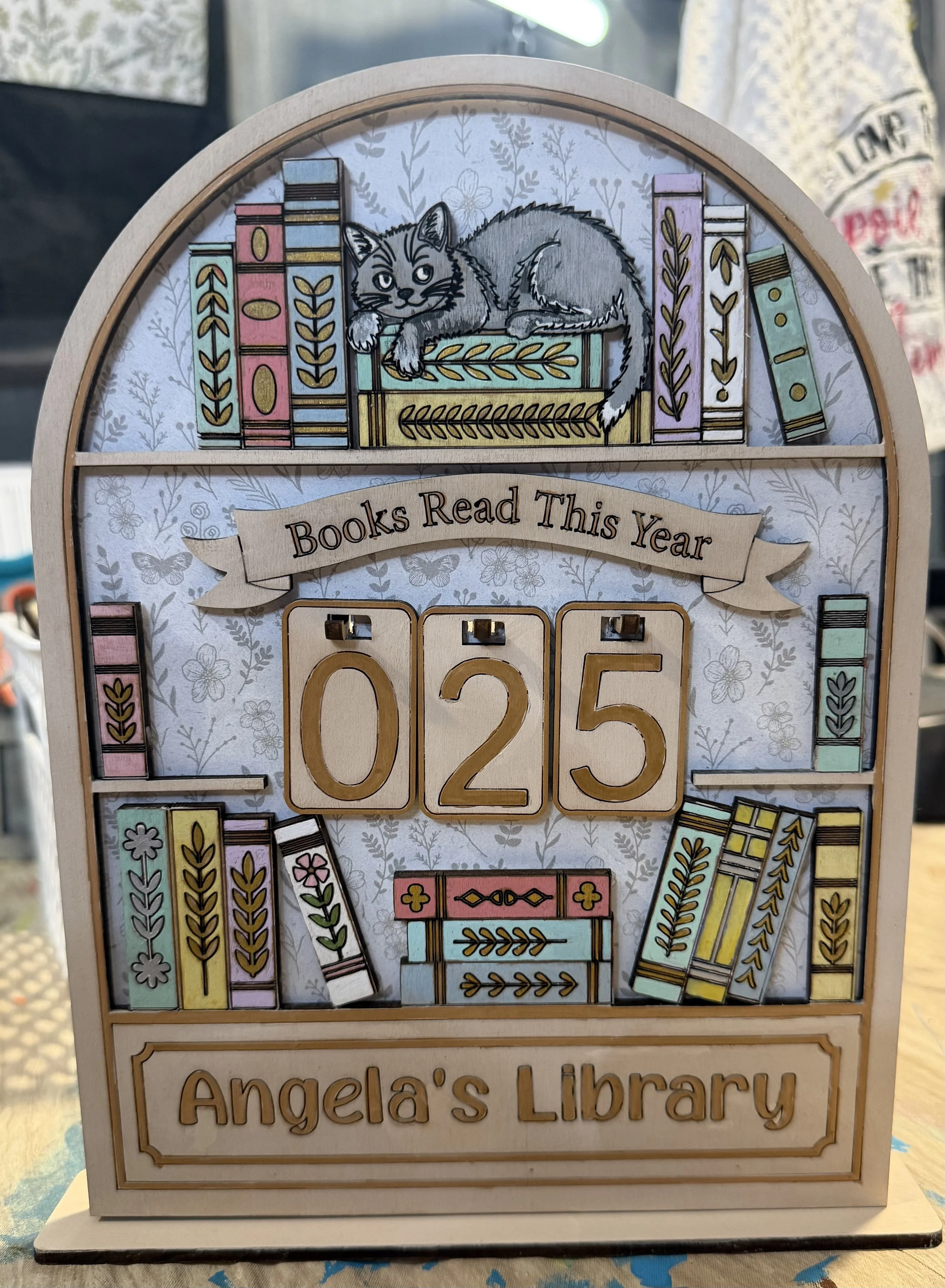 Cat-Themed Bookshelf Tracker