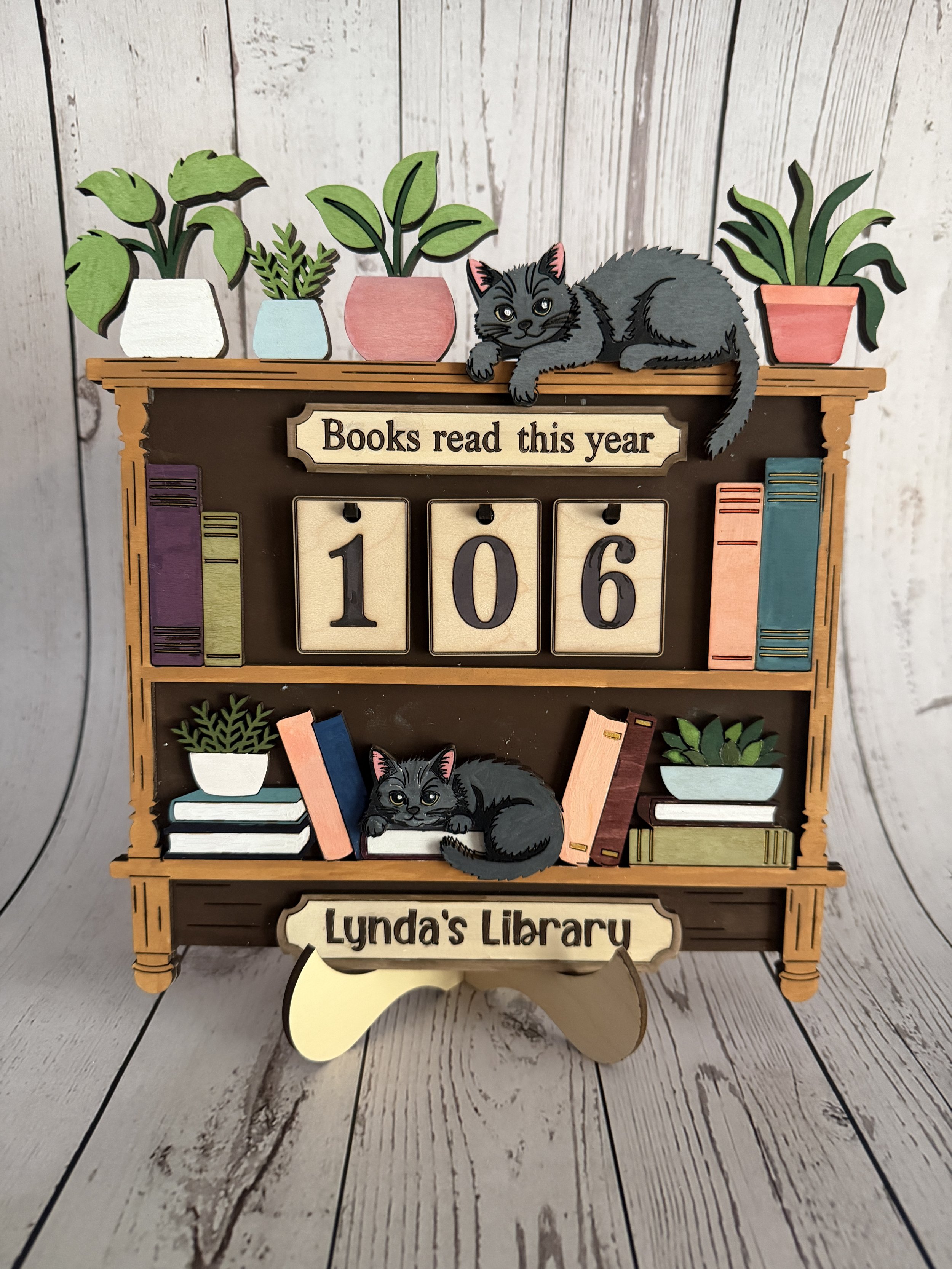 Cat Lover's Book Counter