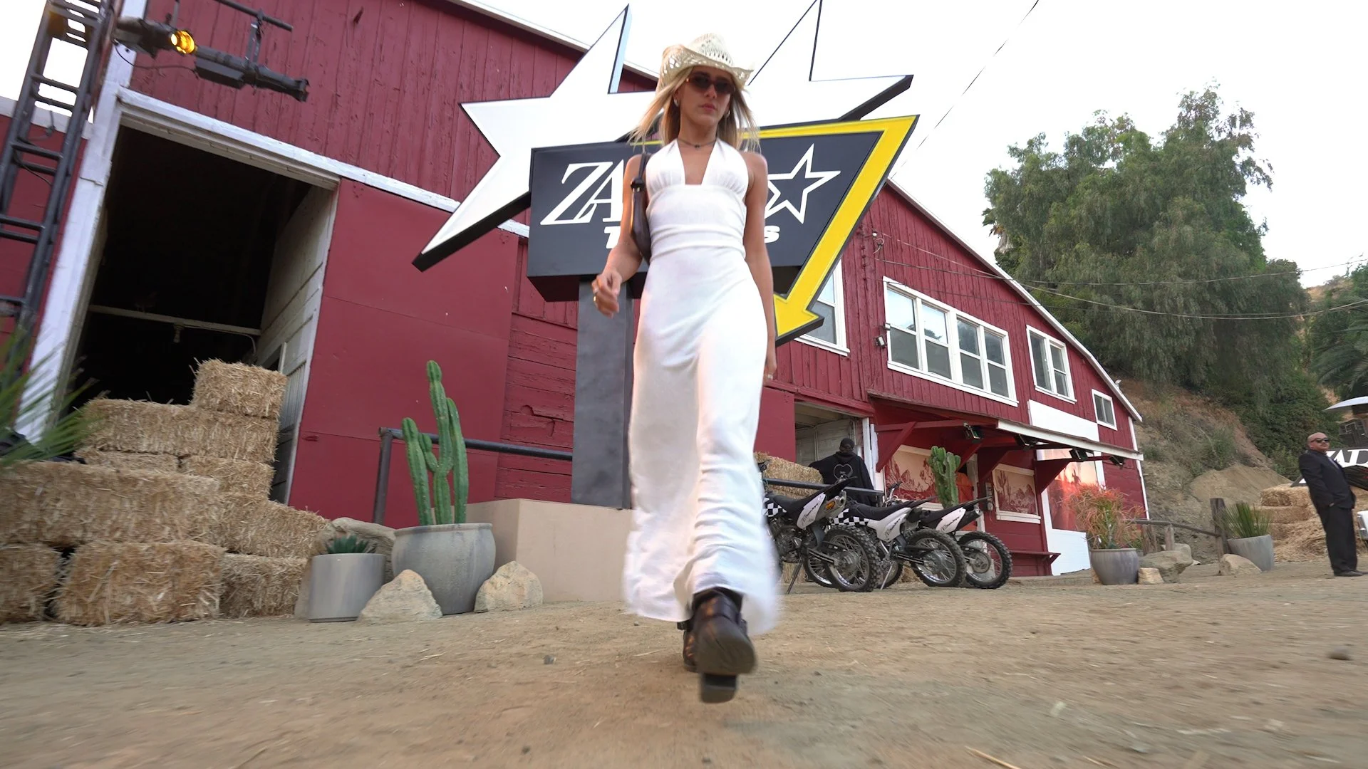 Zara x TwoJeys 16x9 EC COVER.jpg