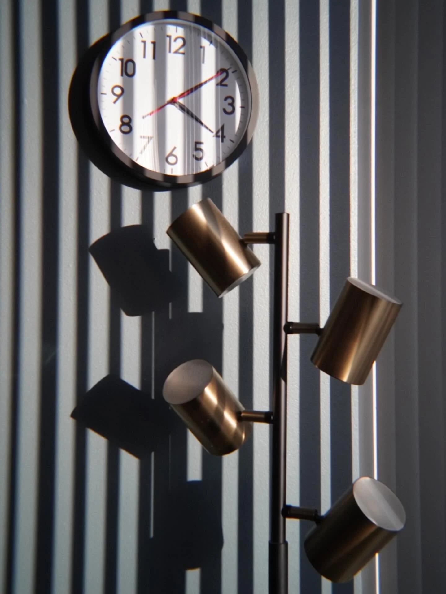 4:09 pm