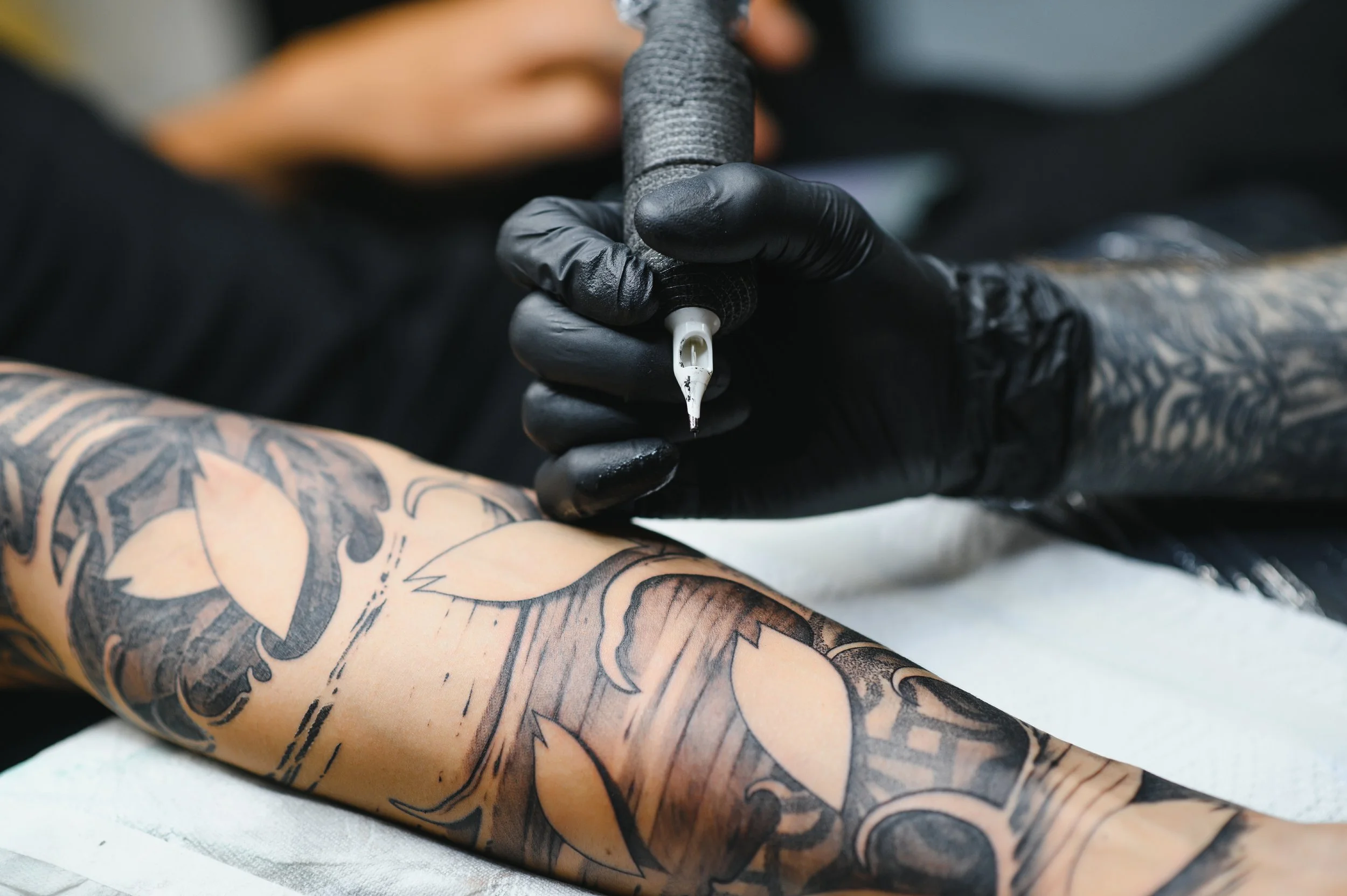Tattoo Aftercare, Healing &amp; What To Expect: A Complete Guide