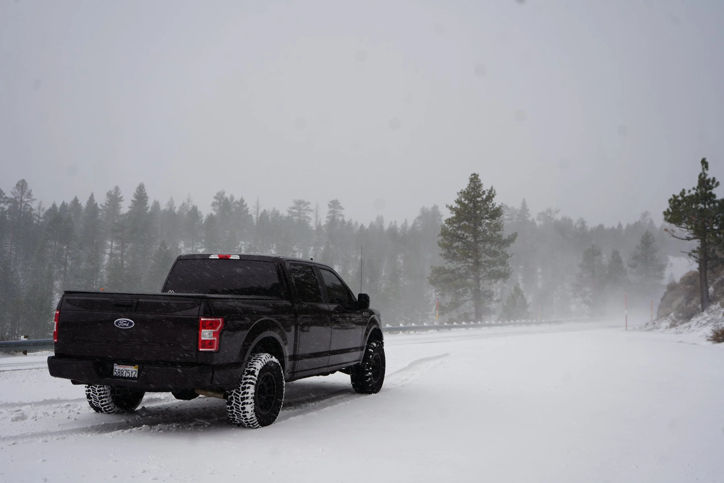 vehicles | sony a7iii