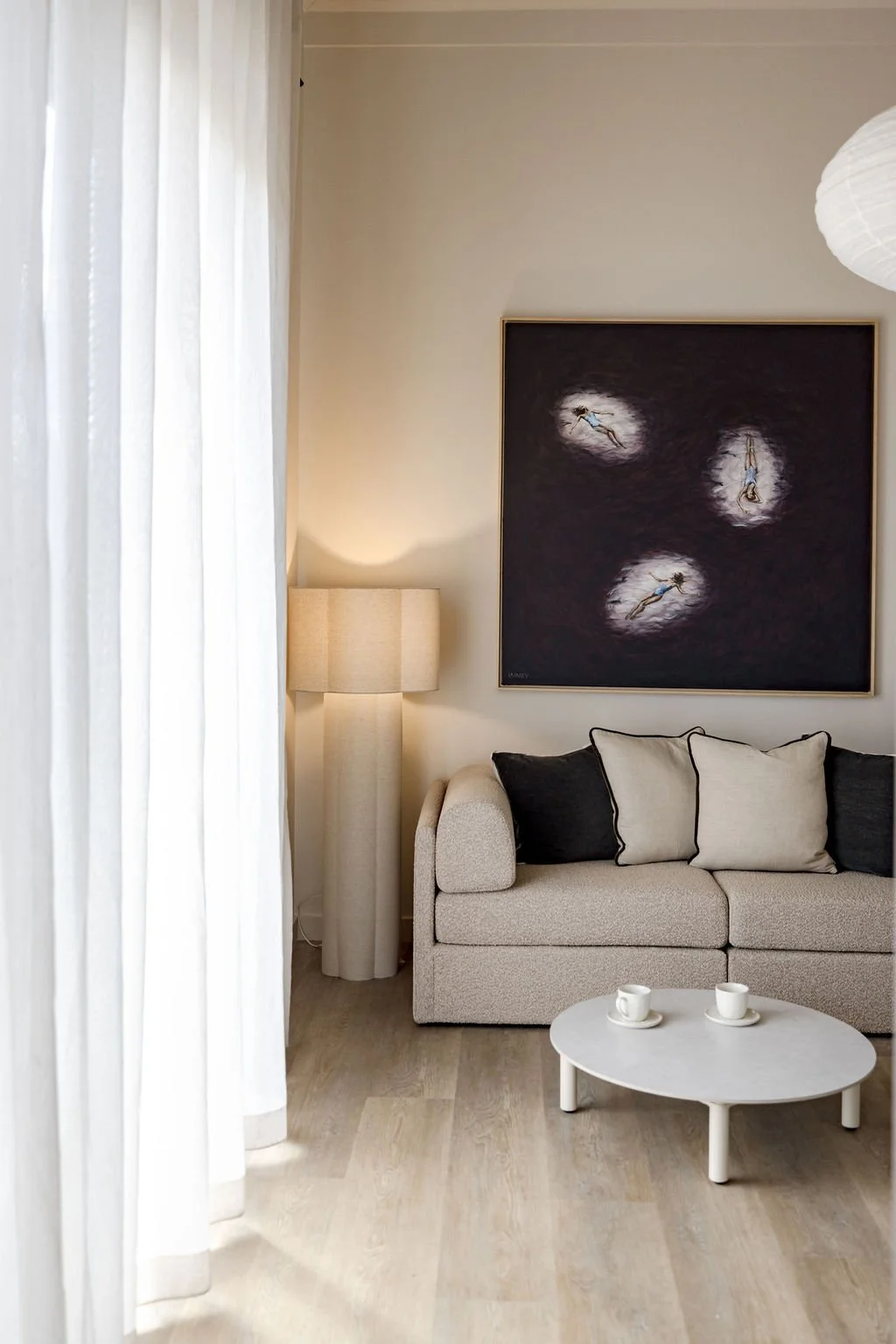 Design-led living space at Sola Studios Margaret River with curated artwork, textured furnishings and boutique interiors in the heart of town.