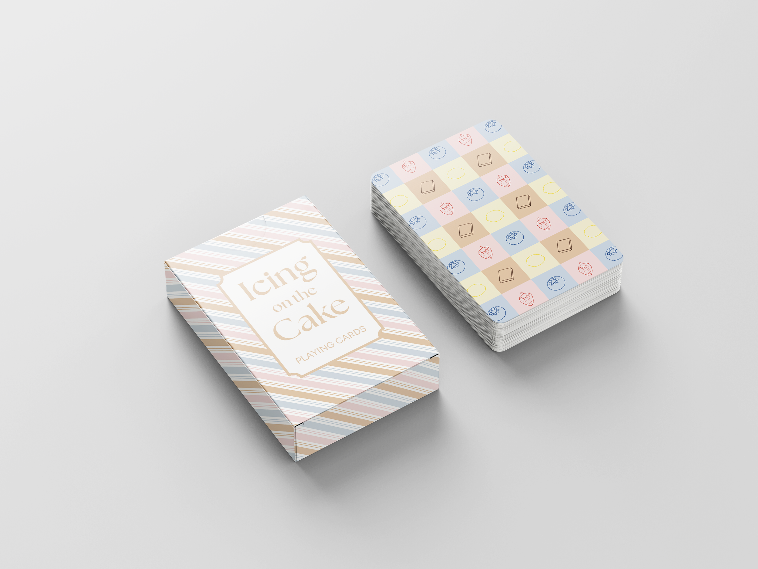 CupcakePlayingCardMockup1.png