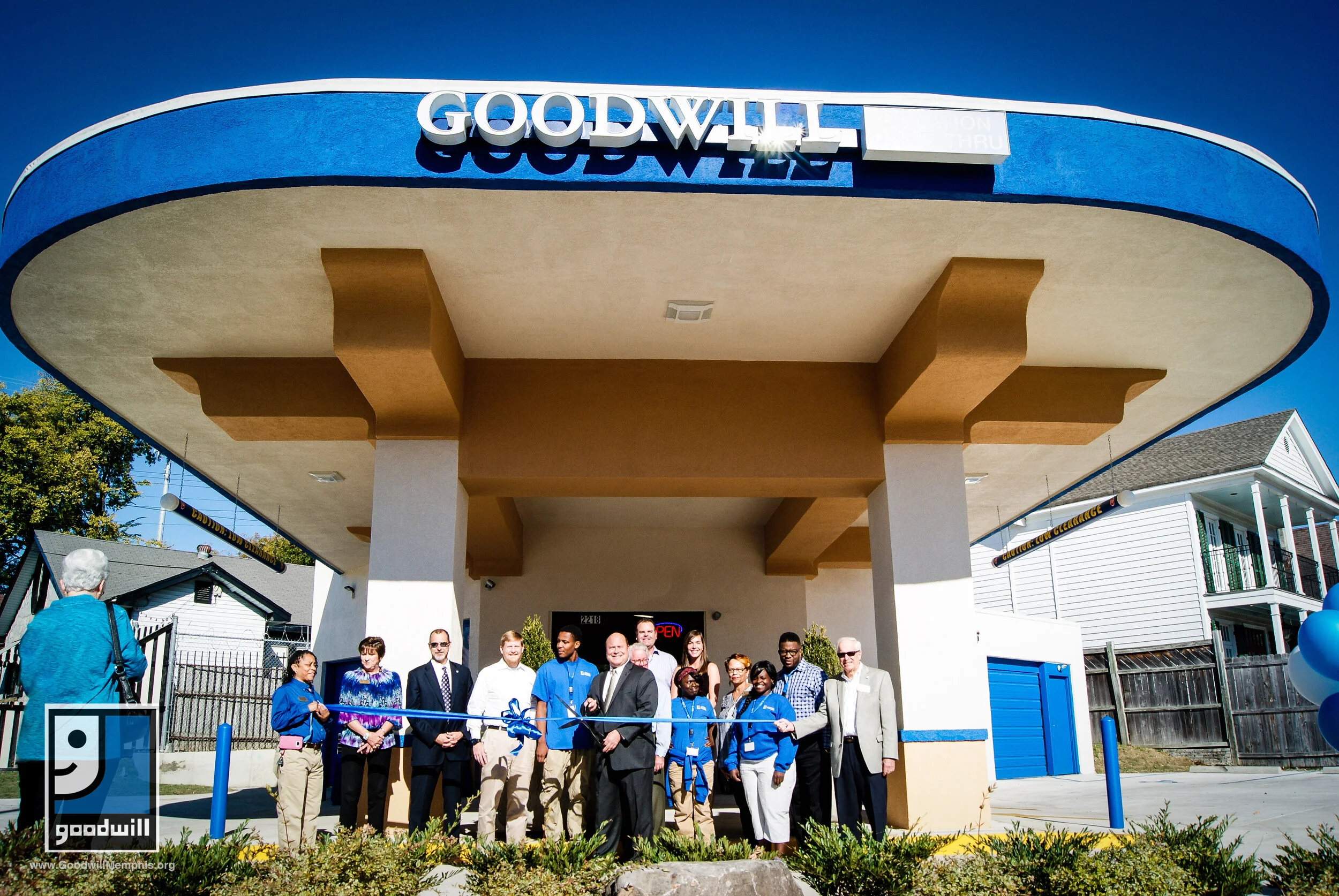 Central-Grand-Opening-16.jpg