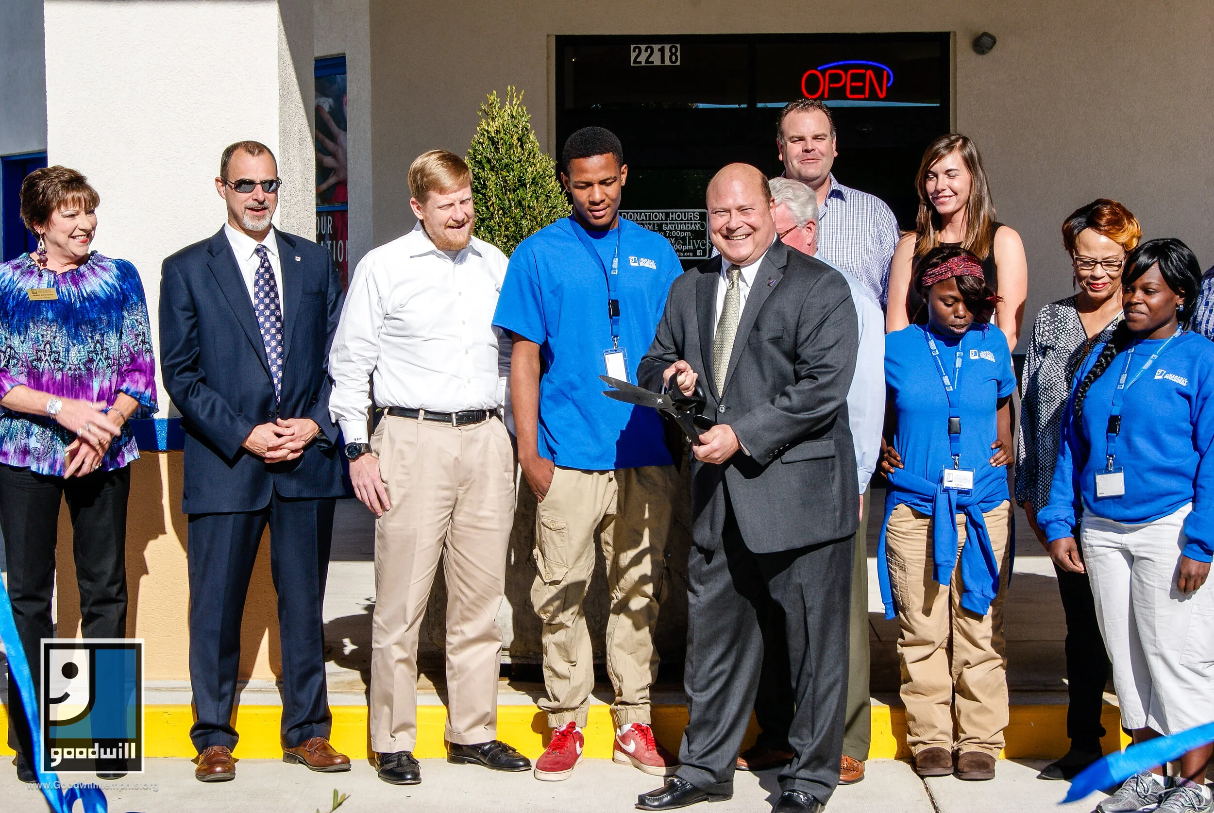 Central-Grand-Opening-5.jpg